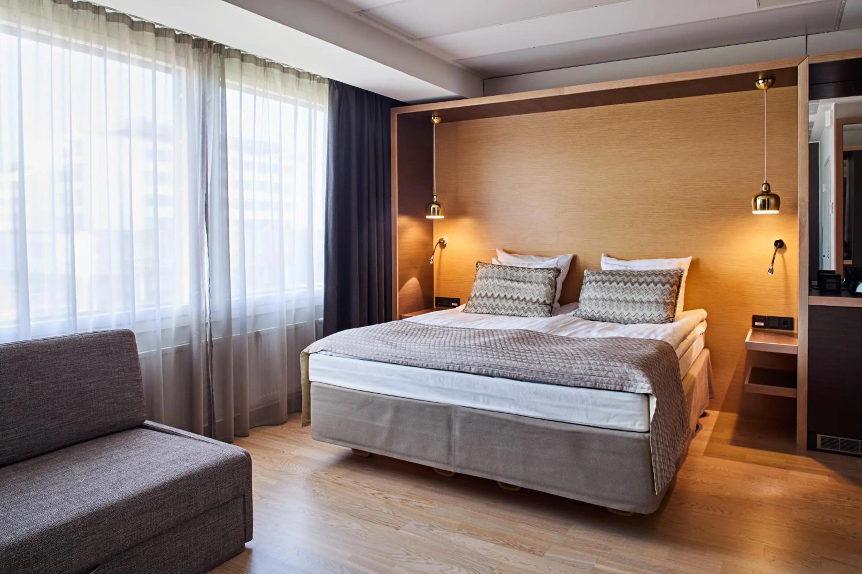 Bedroom, Bed in Original Sokos Hotel Alexandra Jyväskylä