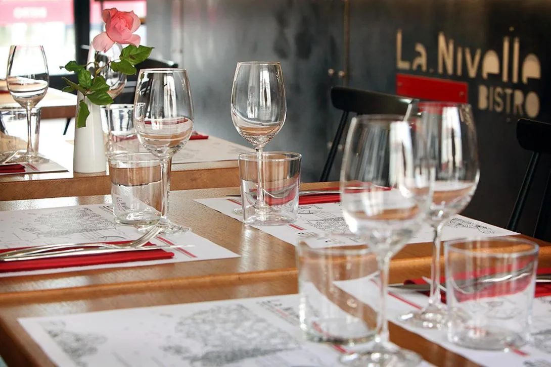 Lounge or bar in Logis Hotel de la Nivelle