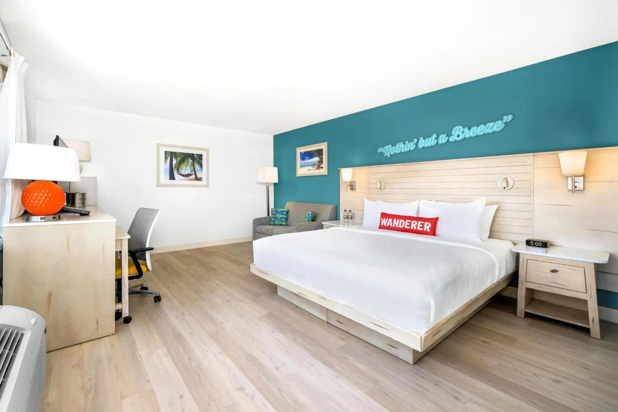 Bedroom, Bed in Margaritaville Island Inn