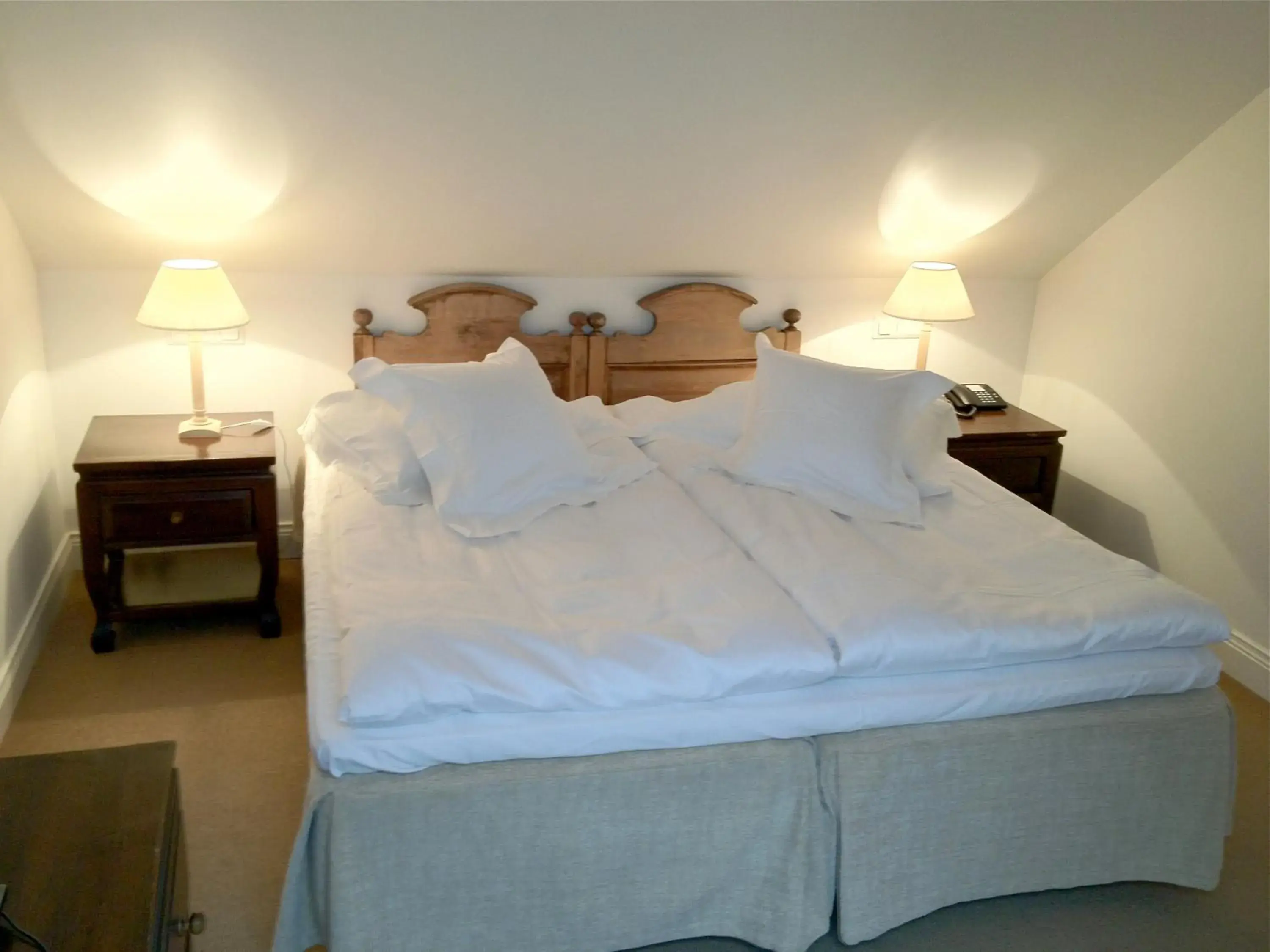 Standard Double or Twin Room in Pädaste Manor Standard Double or Twin Room in Pädaste Manor