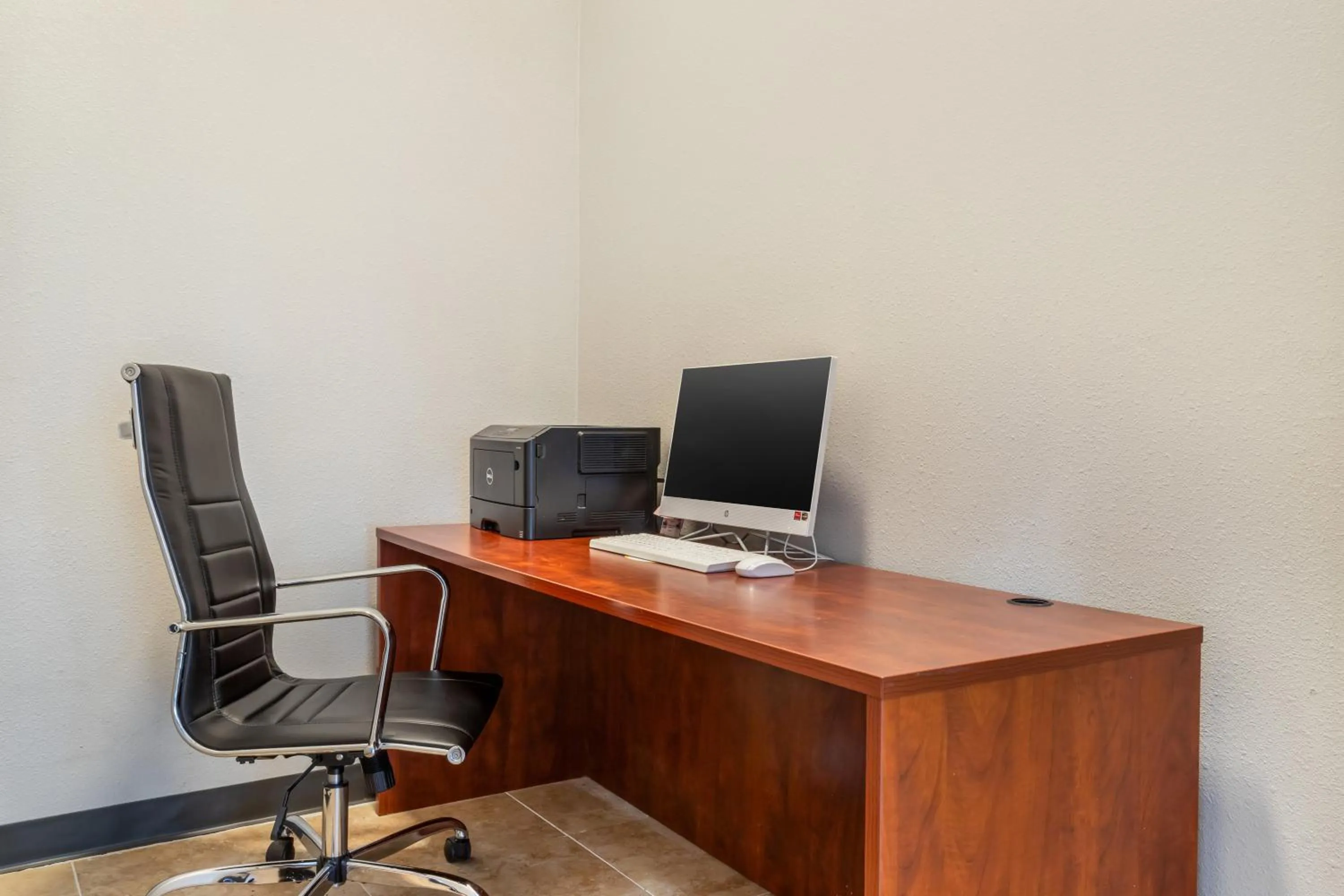 Business facilities in Comfort Suites Bush Intercontinental Airport