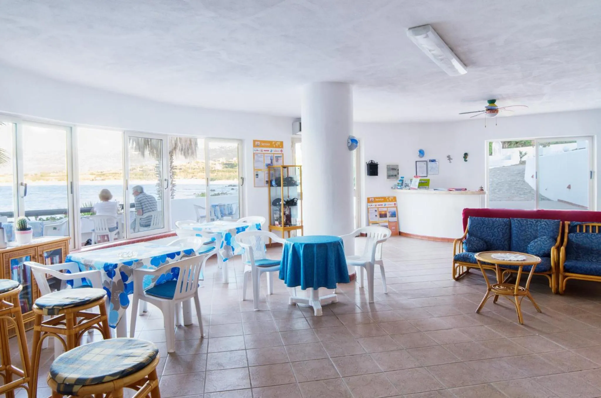 Restaurant/places to eat in Residence Albatros