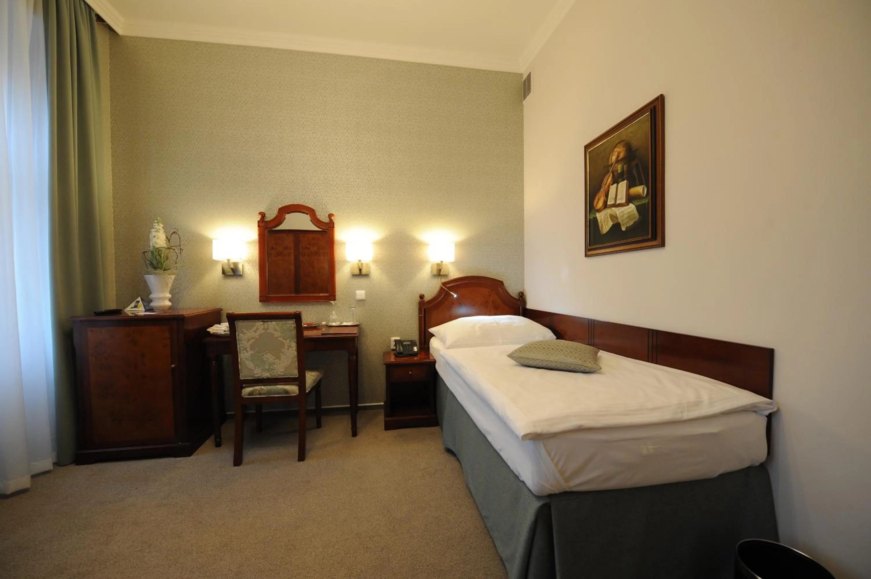 Bed in Hotel Prince de Ligne