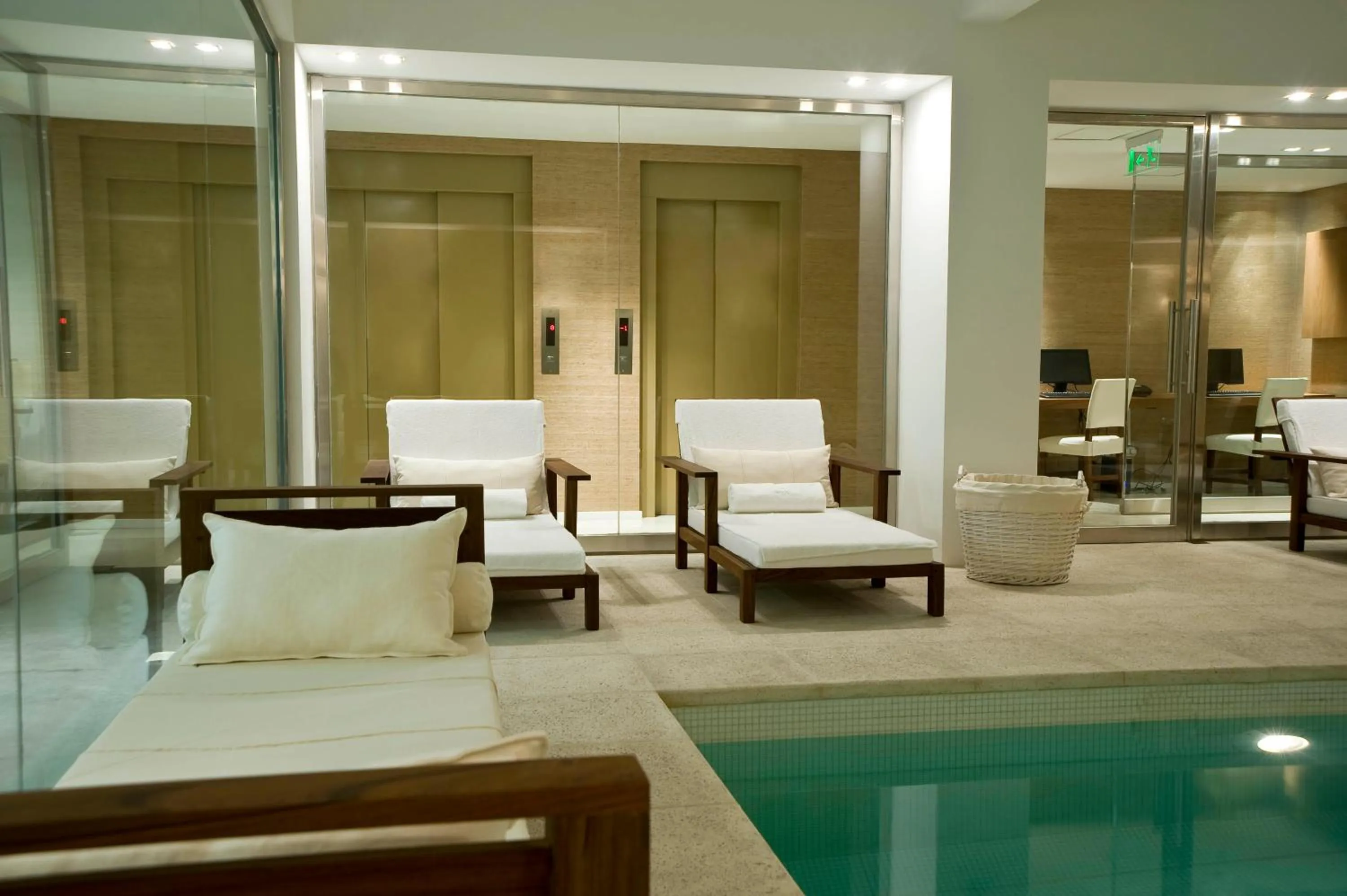 Spa and wellness centre/facilities in Awwa Suites & Spa