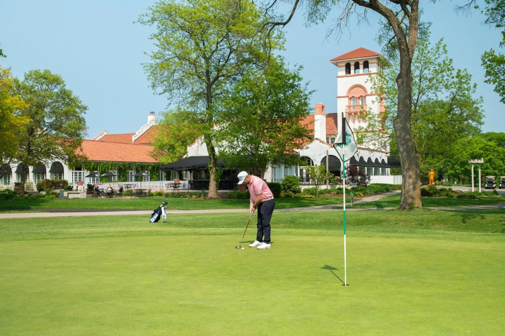 Nearby landmark in Holiday Inn Express & Suites Chicago - Matteson by IHG