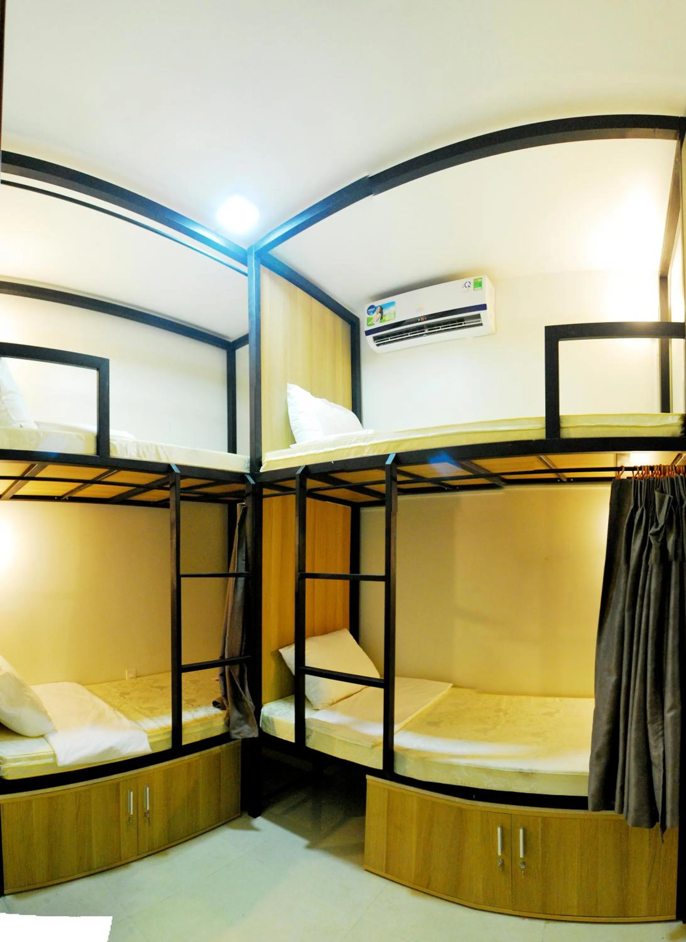 Photo of the whole room in Tin Tin Hue Hostel