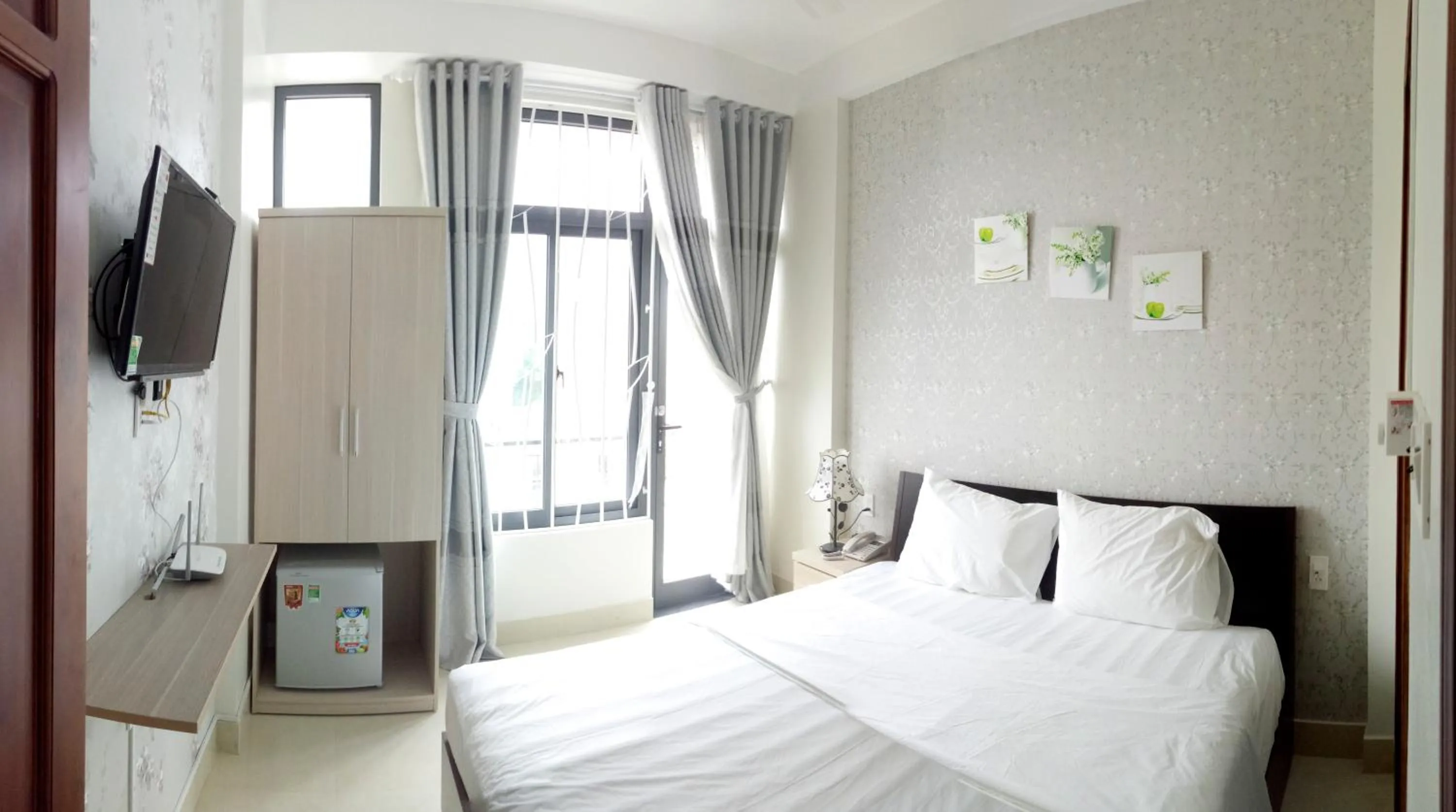 Day in Tin Tin Hue Hostel