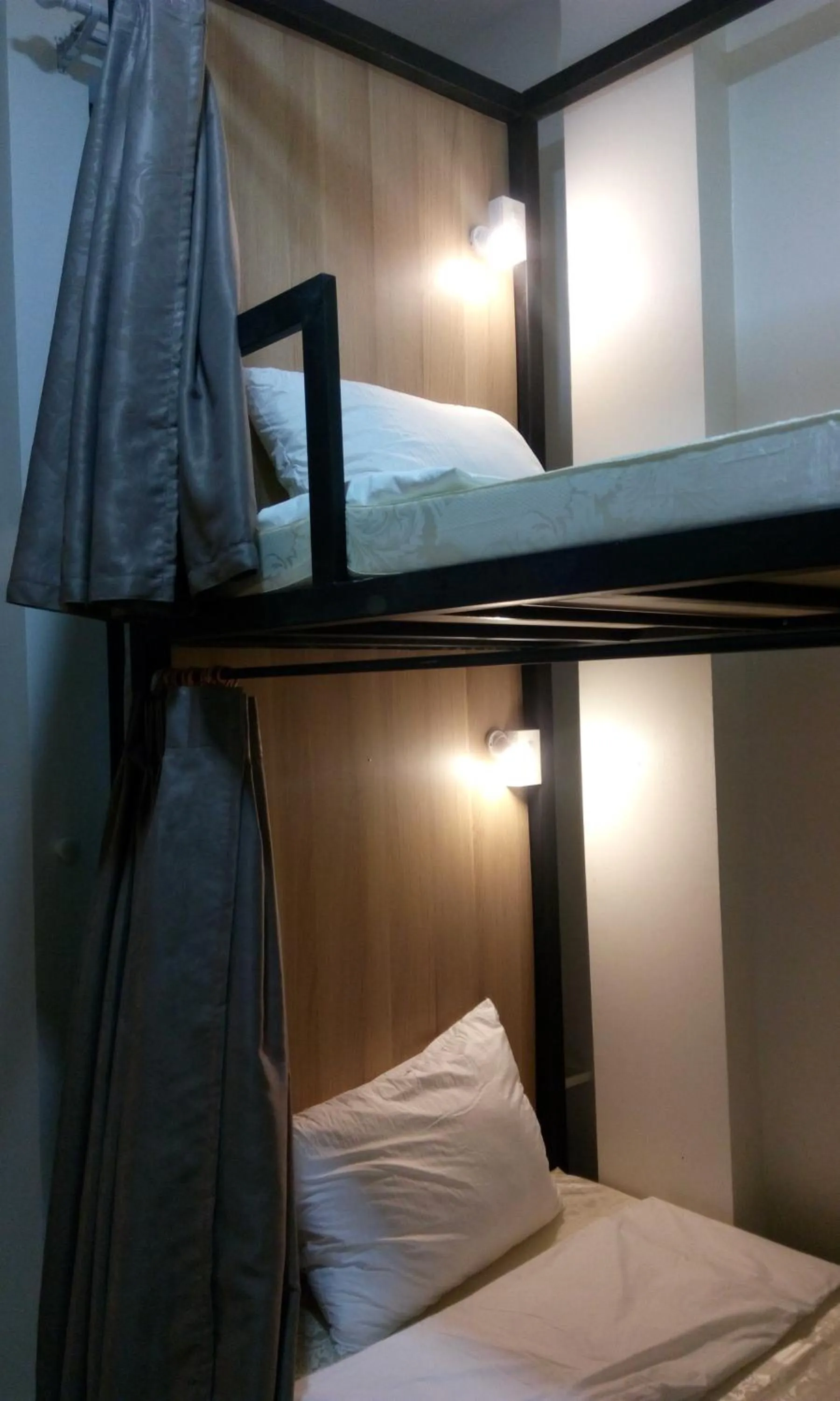 bunk bed in Tin Tin Hue Hostel