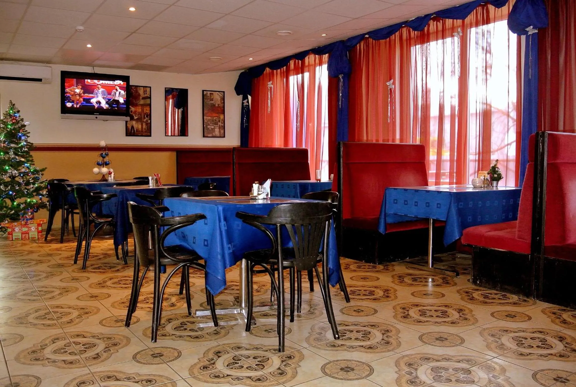 Restaurant/places to eat in Eurohotel