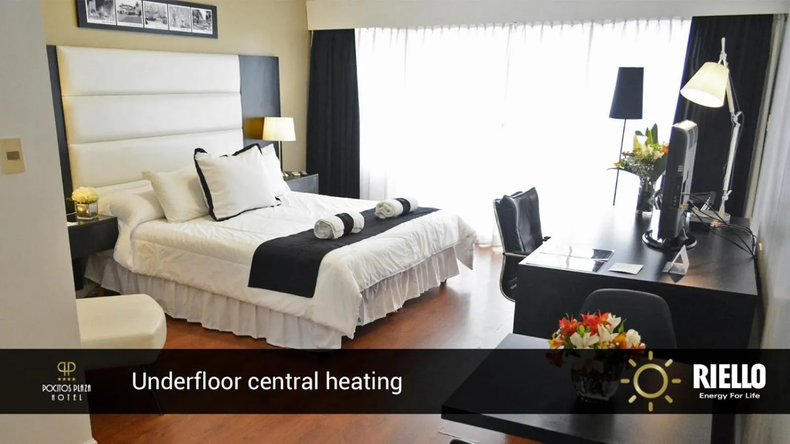 Bed in Pocitos Plaza Hotel