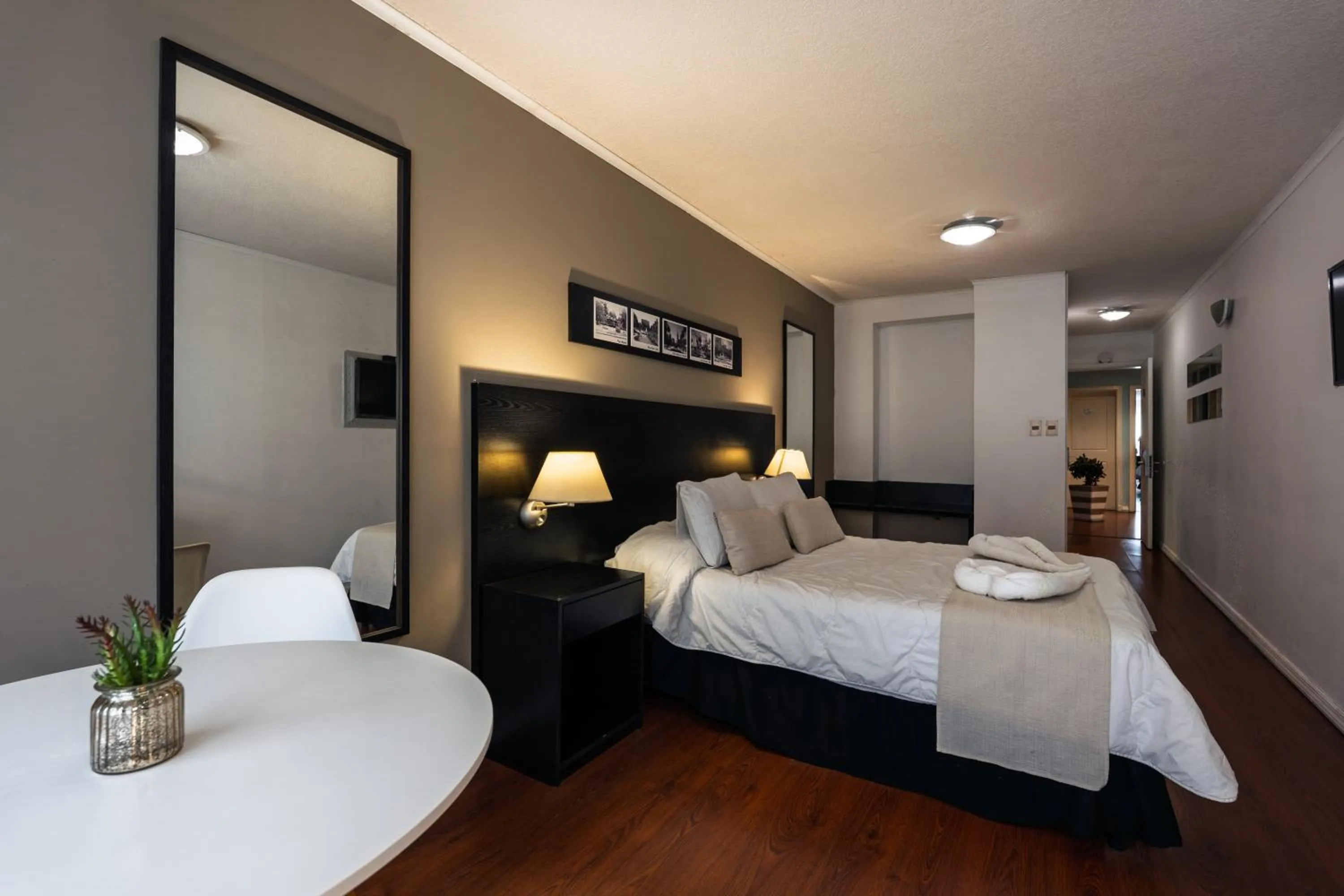 Bed in Pocitos Plaza Hotel