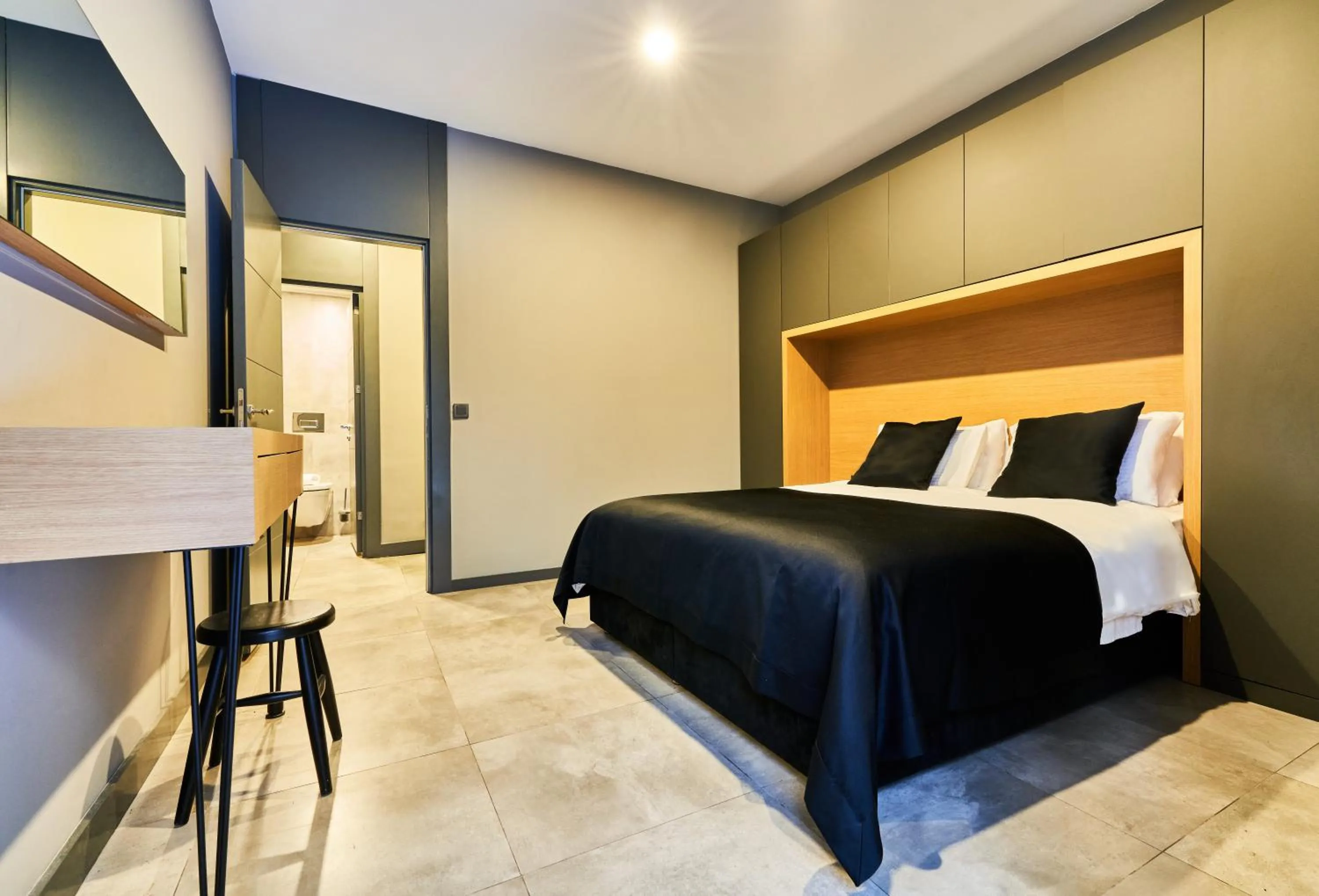 Bedroom, Bed in Loft 1502