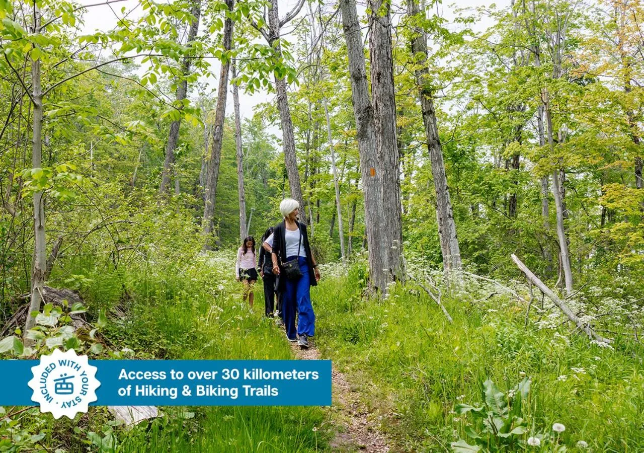 Hiking in The Westin Trillium House, Blue Mountain