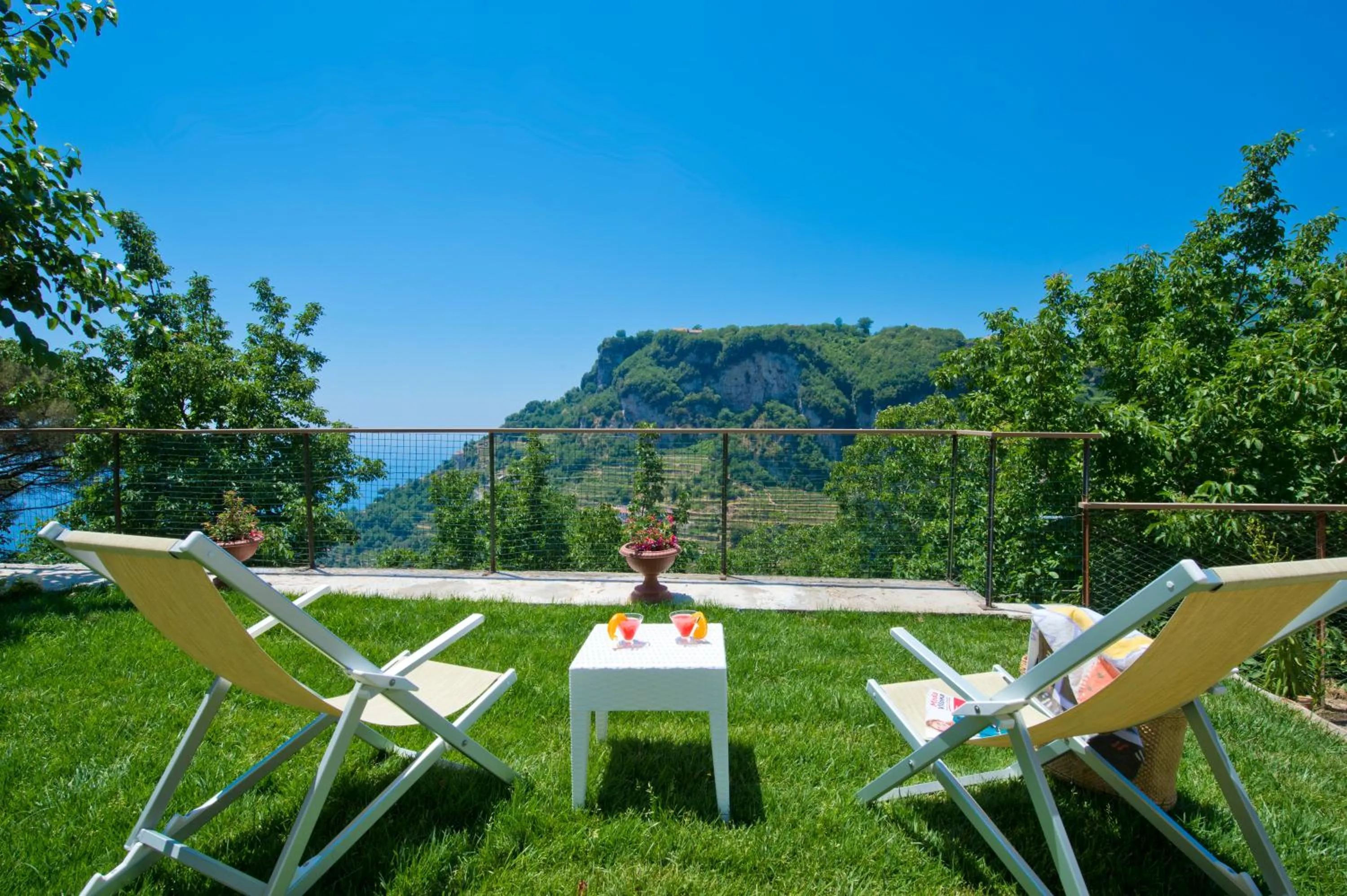 Garden in B&B Casanova