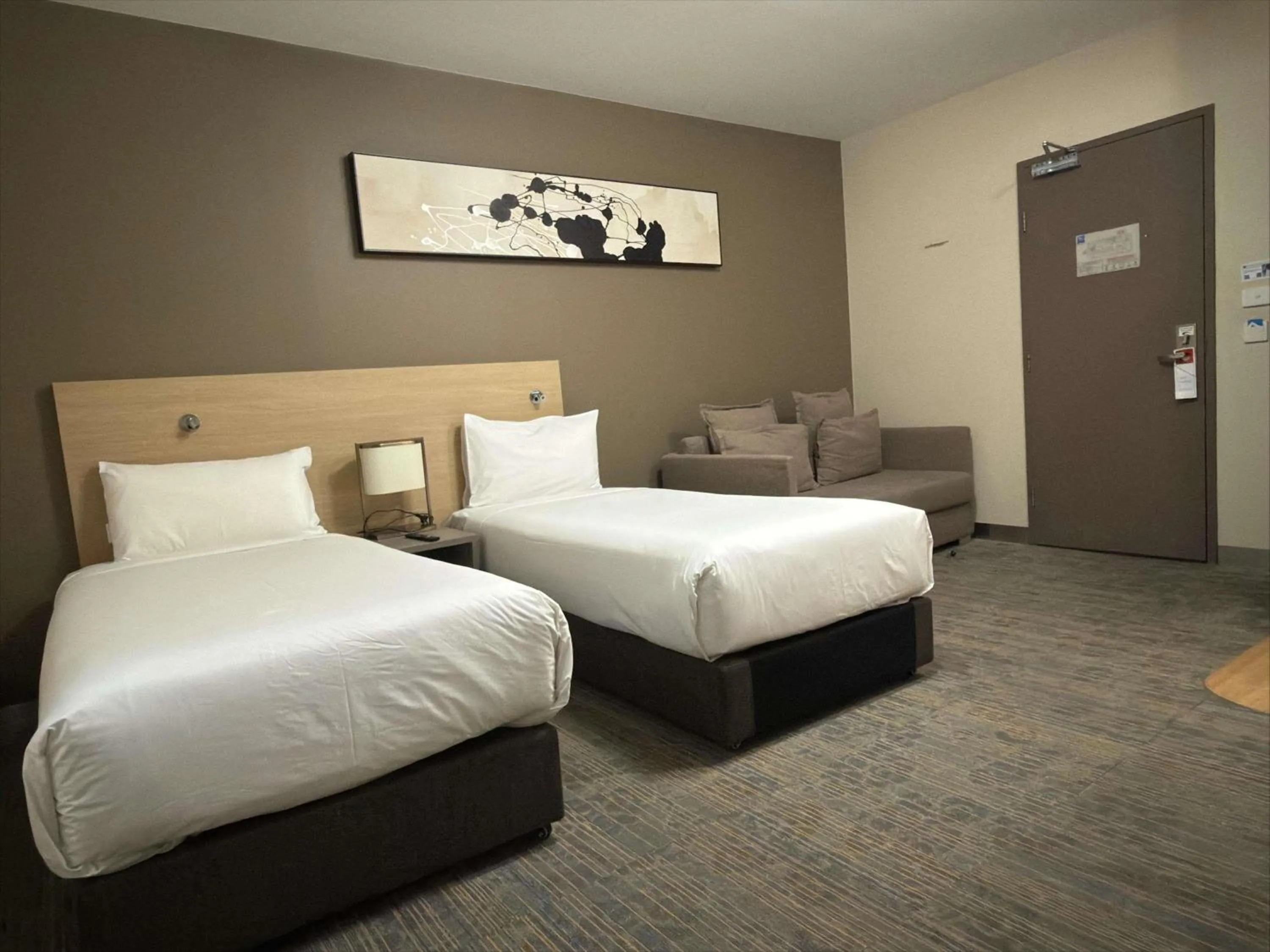 Bedroom, Bed in ibis Budget - Melbourne CBD