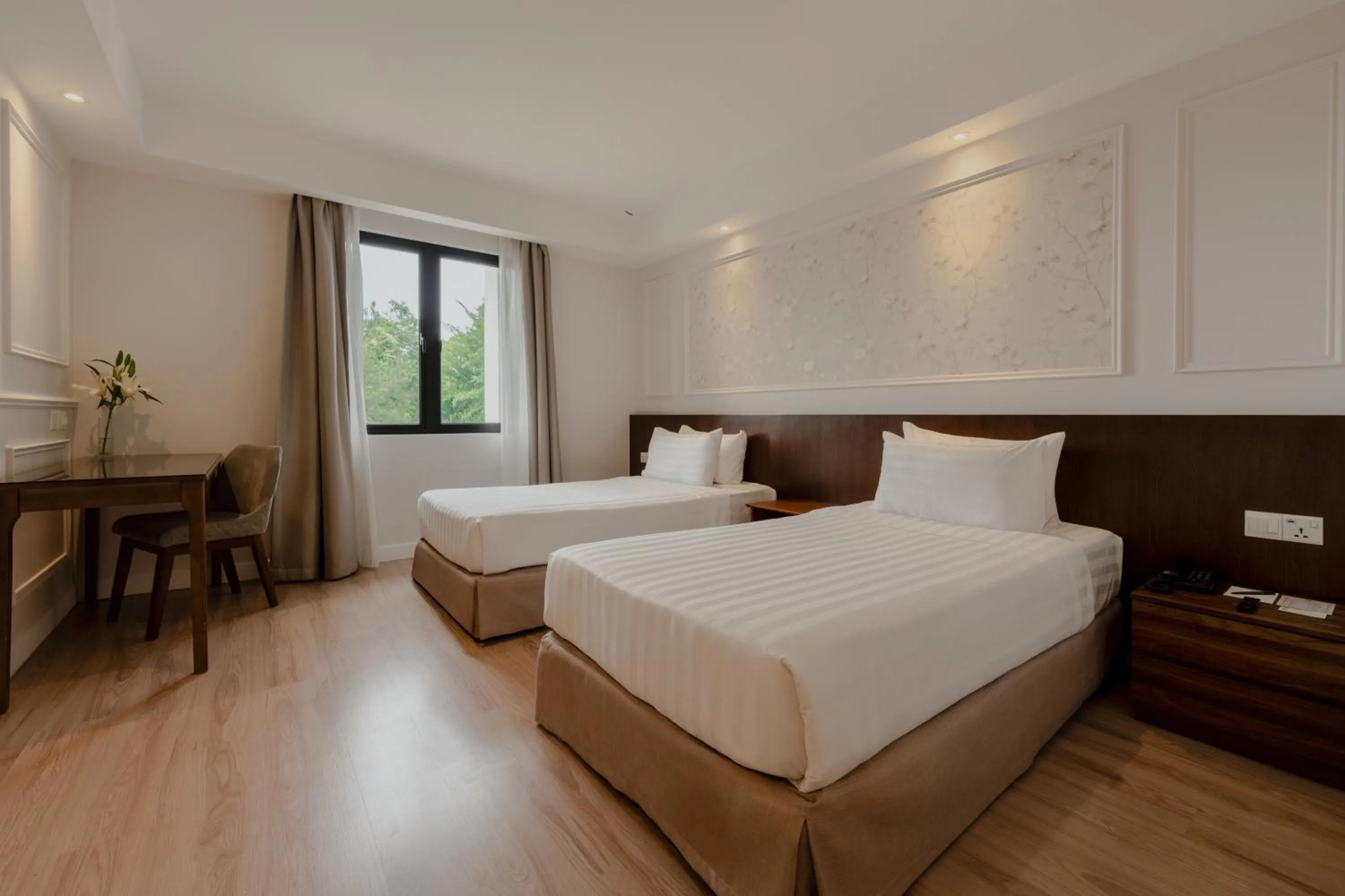 Bedroom, Bed in The Palace Hotel Kota Kinabalu