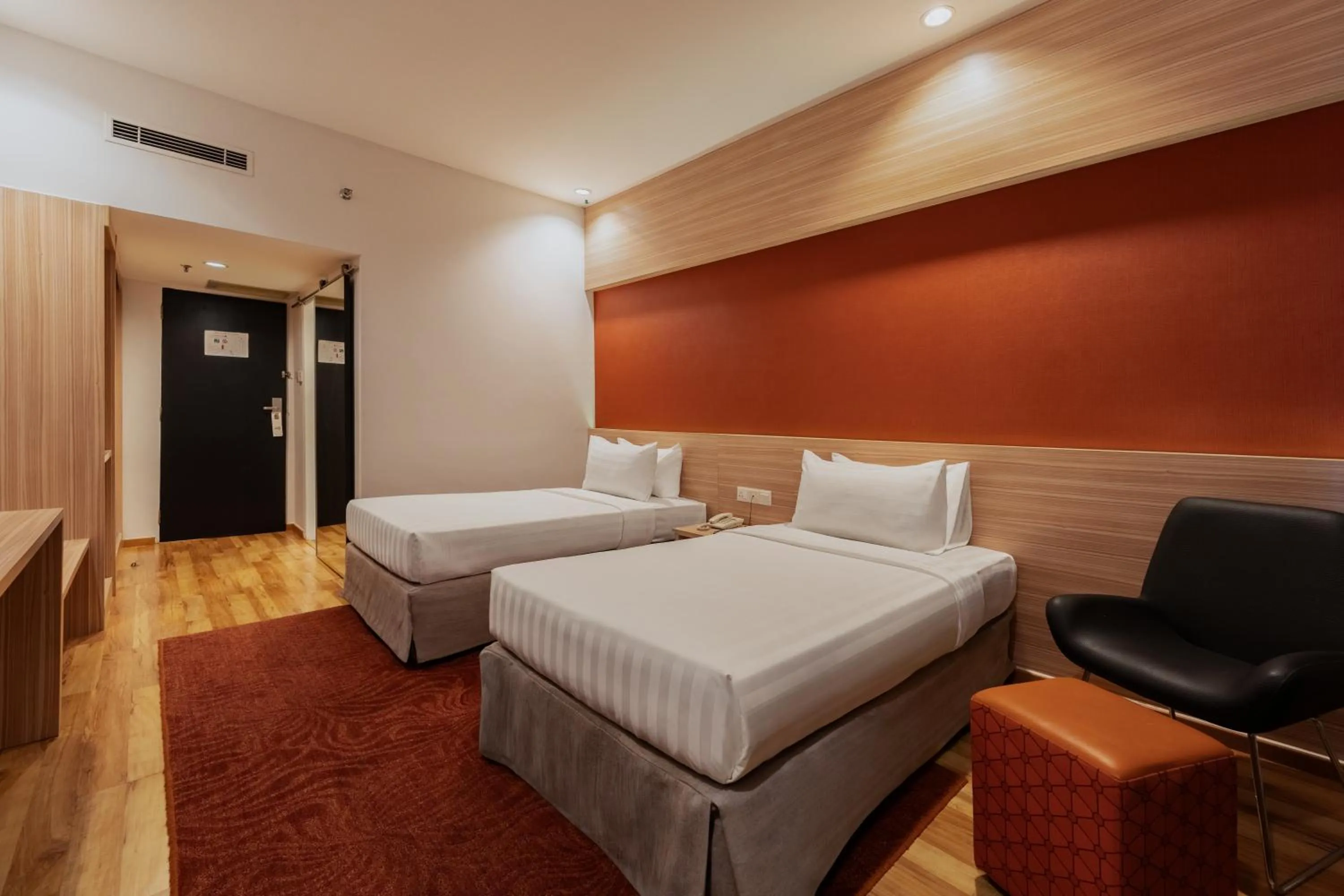 Bed in The Palace Hotel Kota Kinabalu