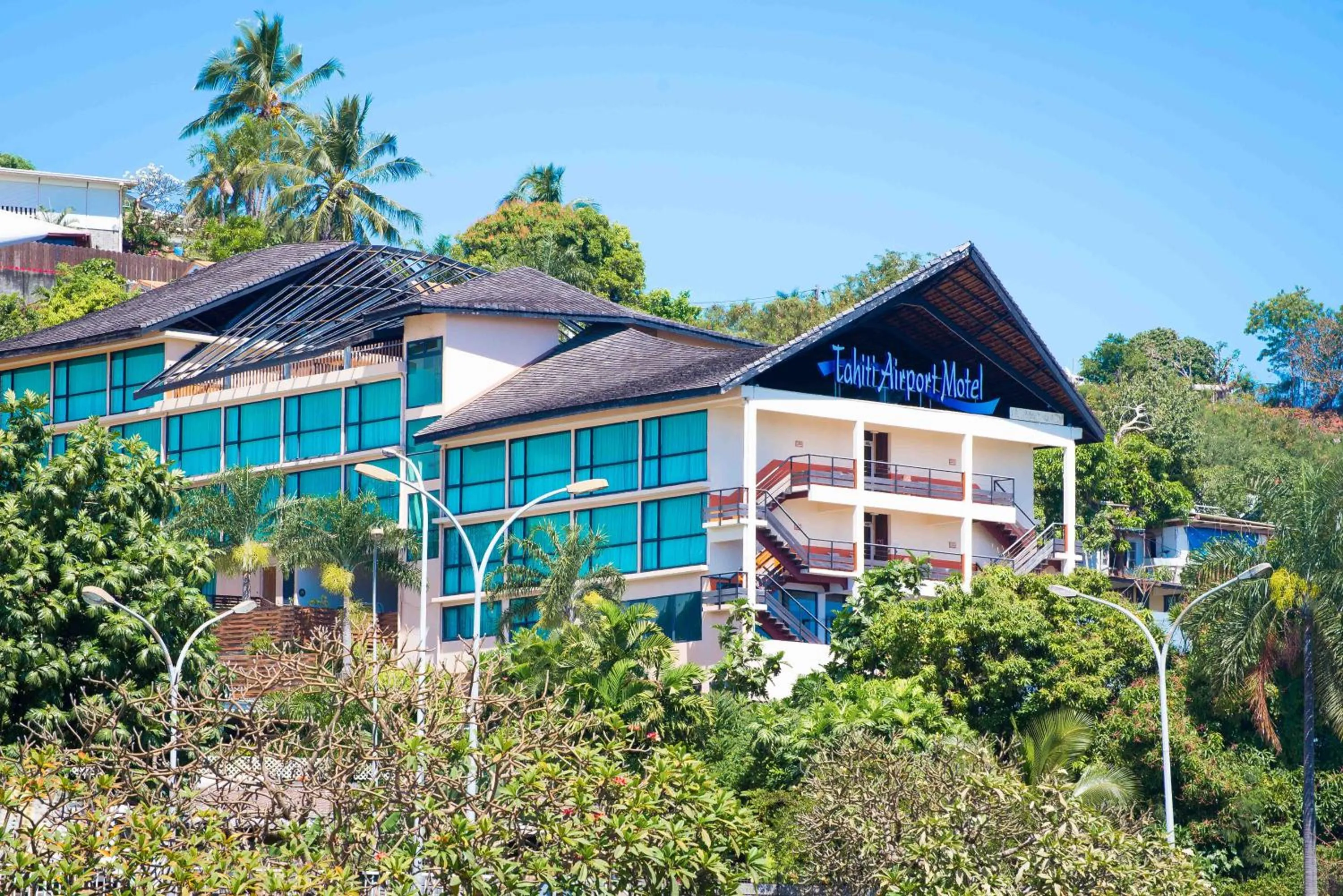 Tahiti Airport Motel