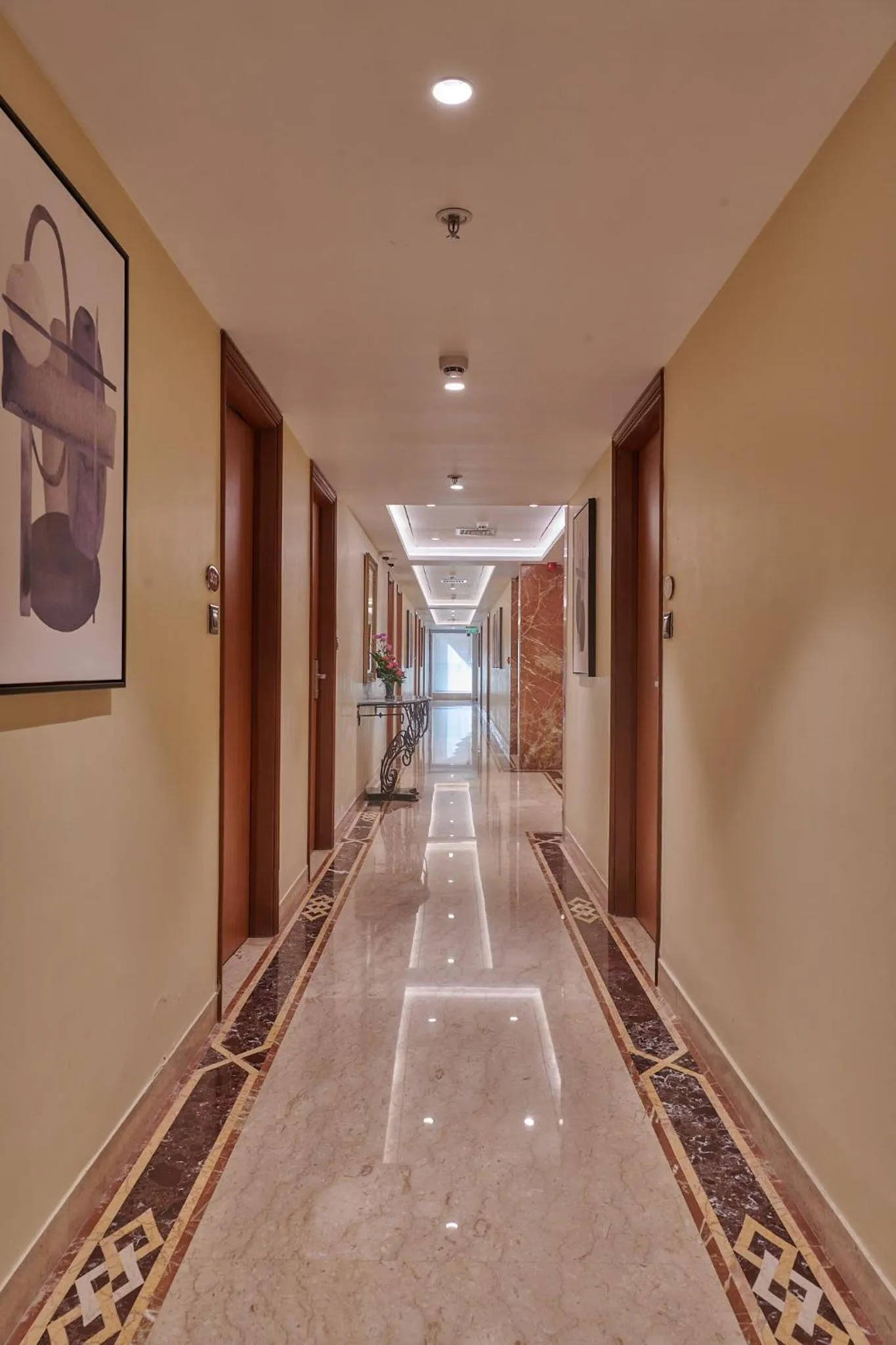 Facade/entrance in Hotel Residency Andheri