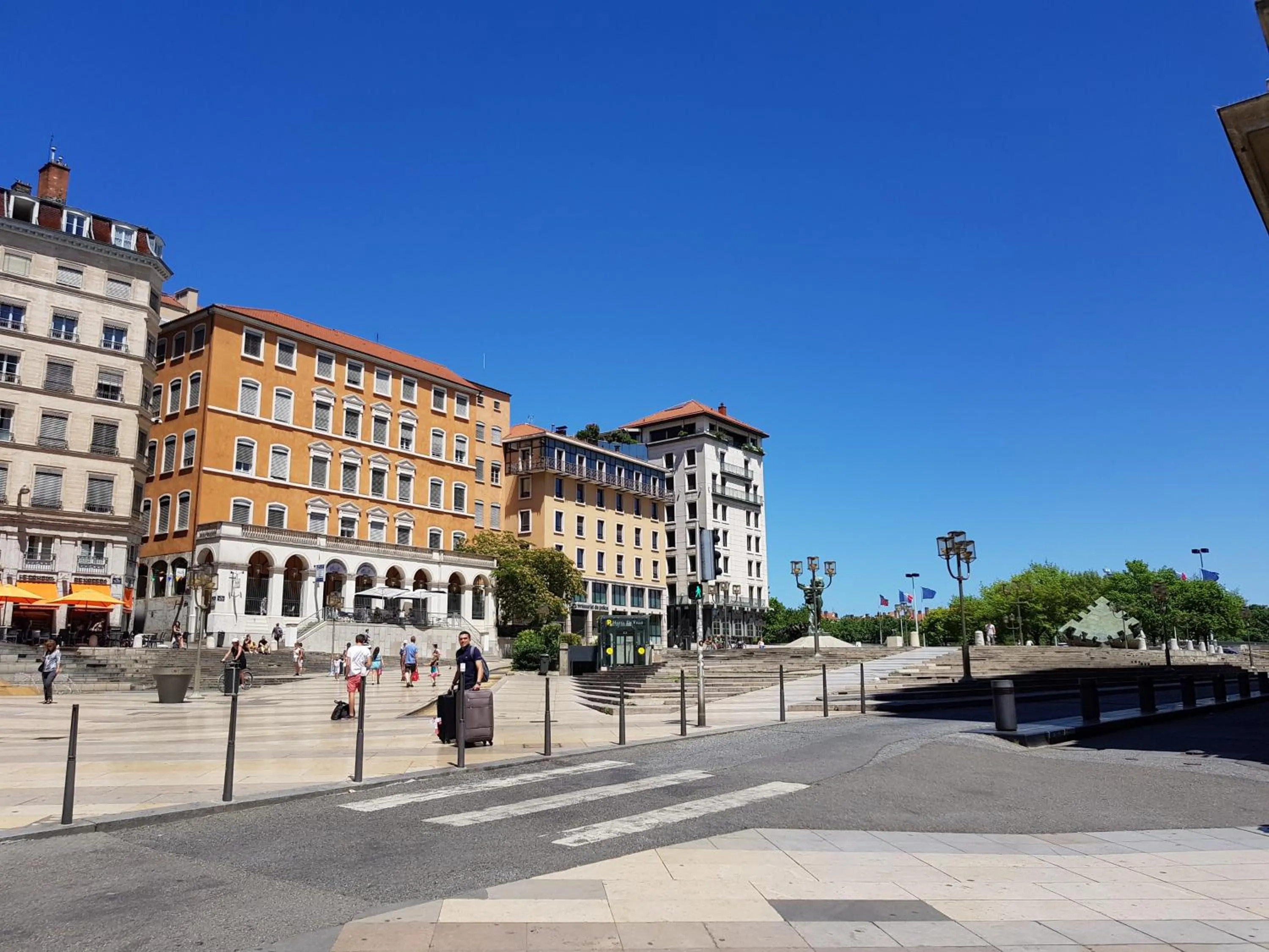 Off site in LOGE DE L'OPERA