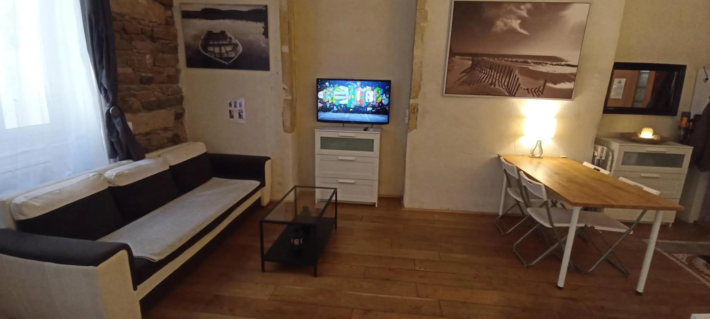 TV and multimedia in LOGE DE L'OPERA