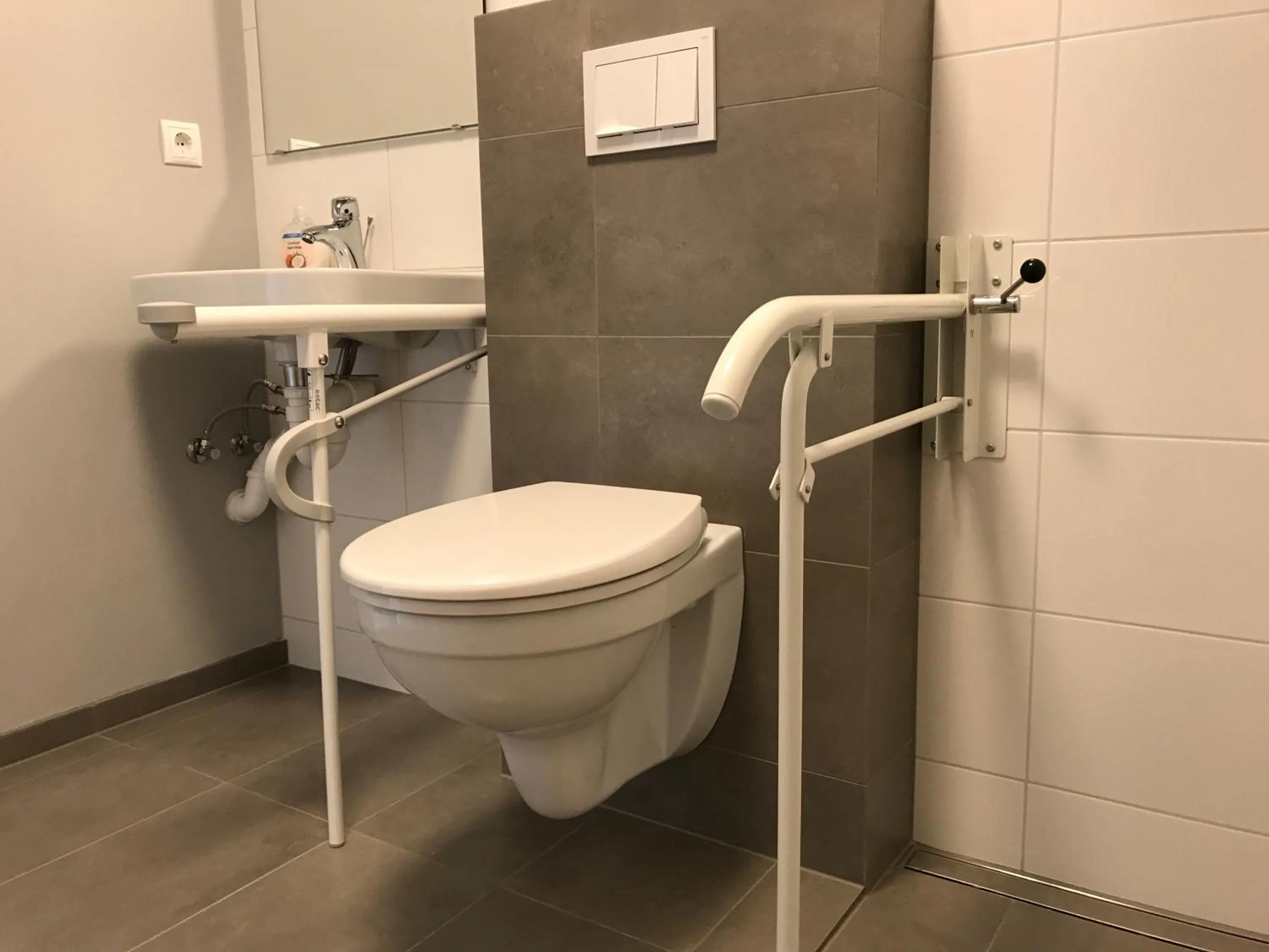 Bathroom in Reykjadalur Guesthouse