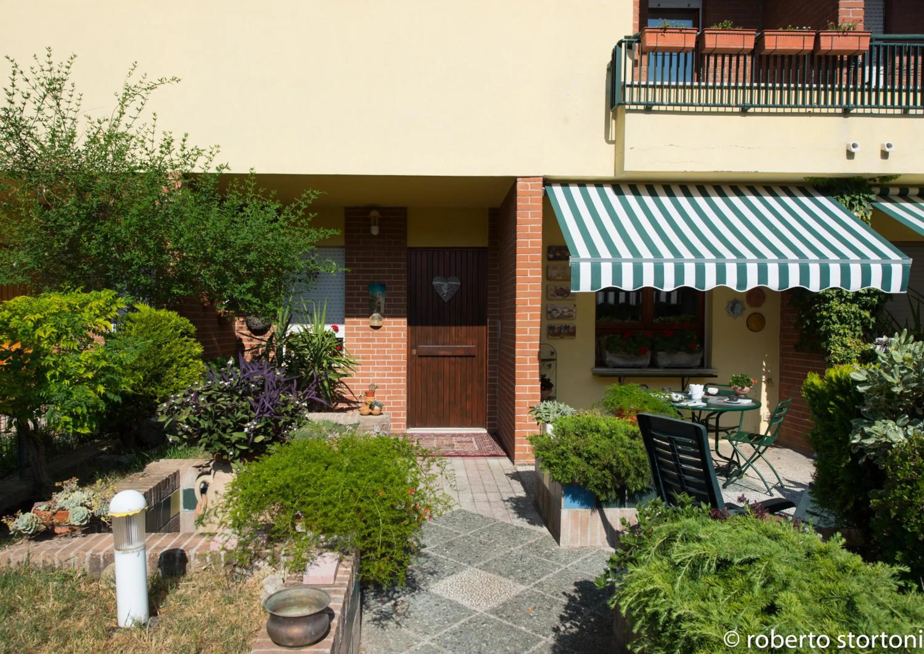 Facade/entrance in A casa di Paola