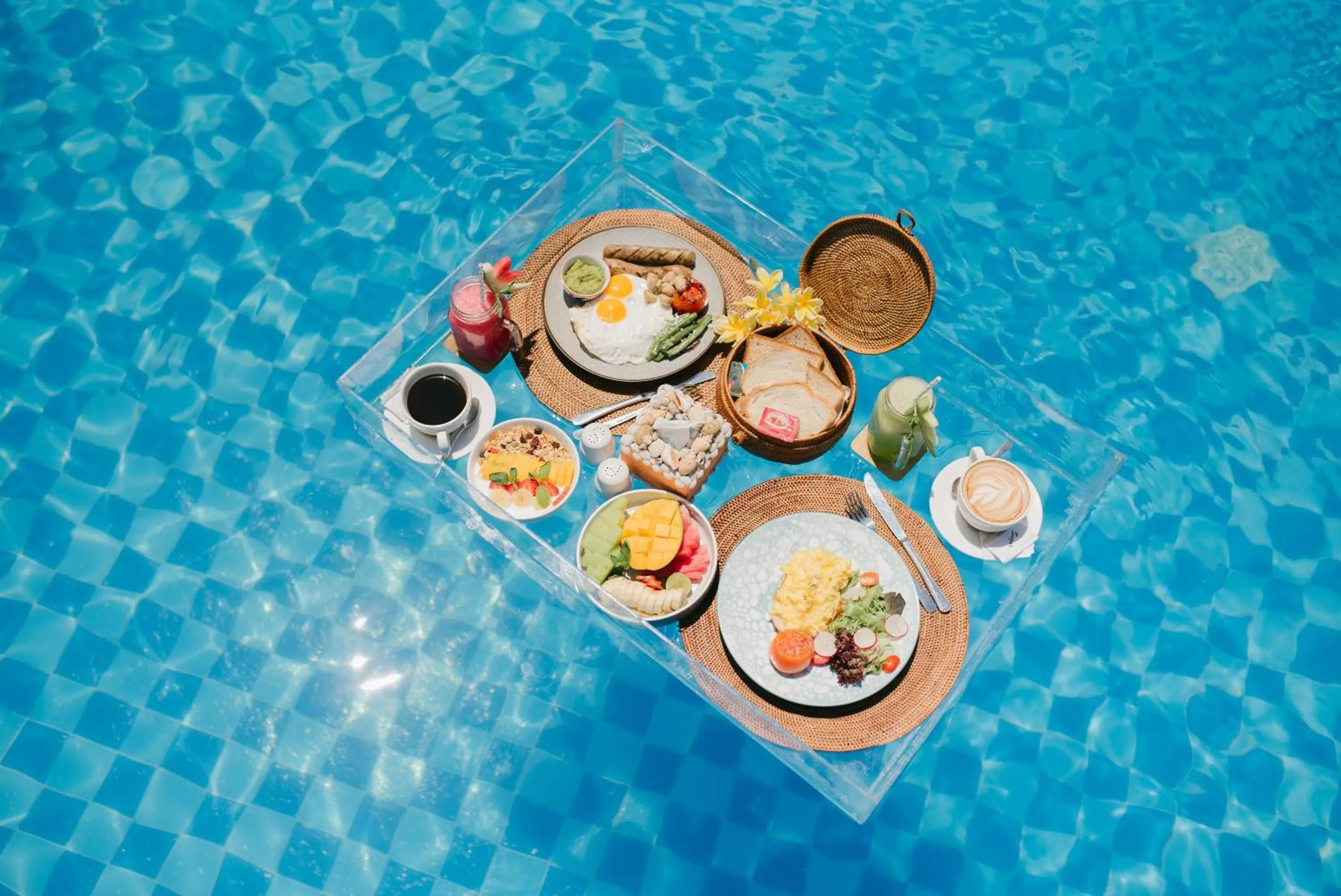 Swimming pool in Le Nusa Beach Club