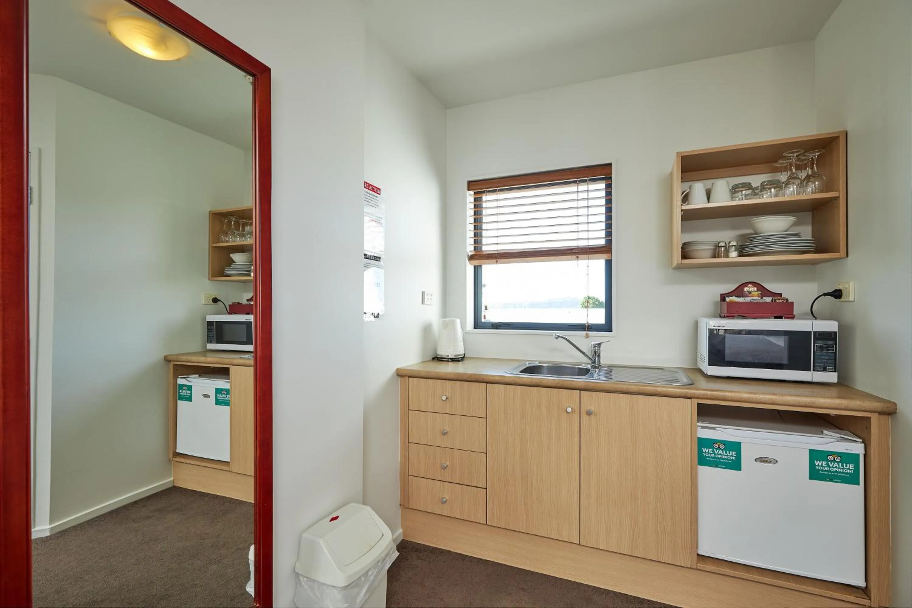 Kitchen or kitchenette in Kaikoura Quality Suites