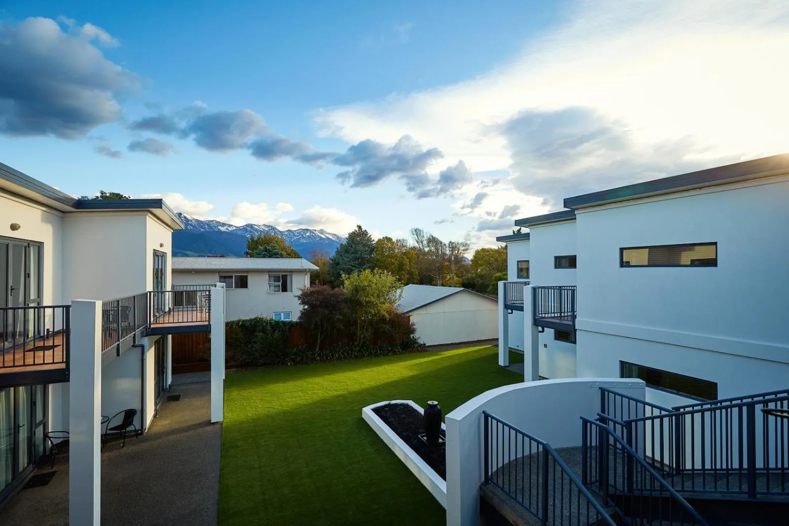 Mountain view in Kaikoura Quality Suites