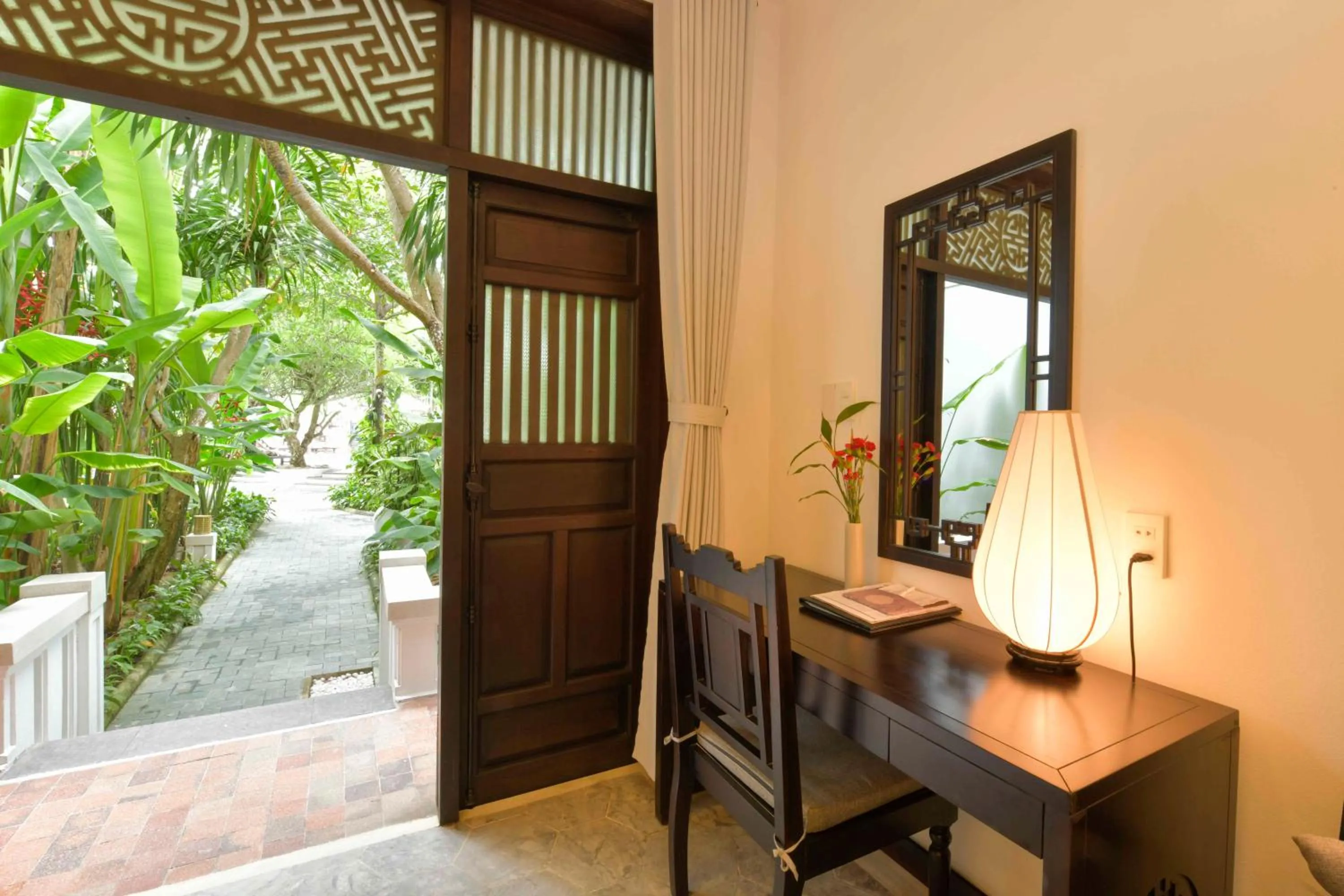 Patio in Hoi An Ancient House Resort & Spa