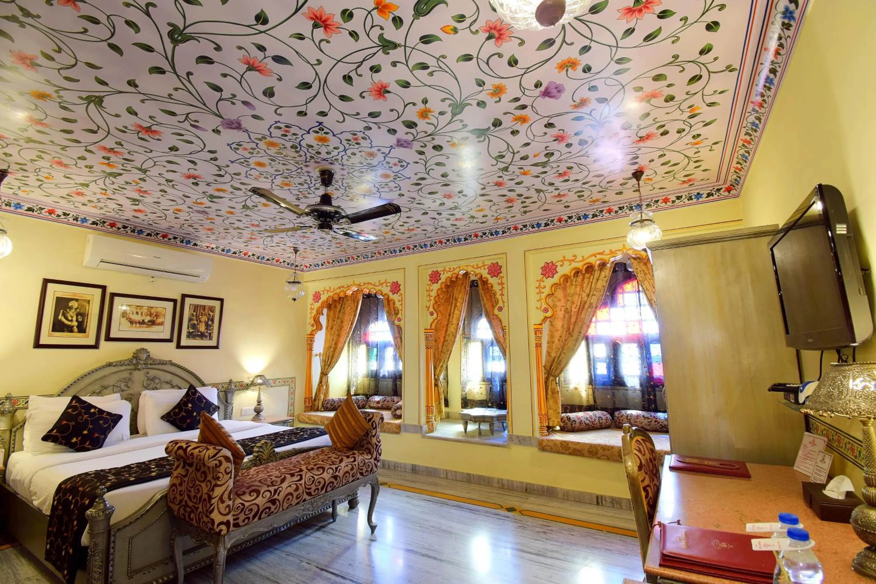 Living room, Bed in Umaid Bhawan - A Heritage Style Boutique Hotel