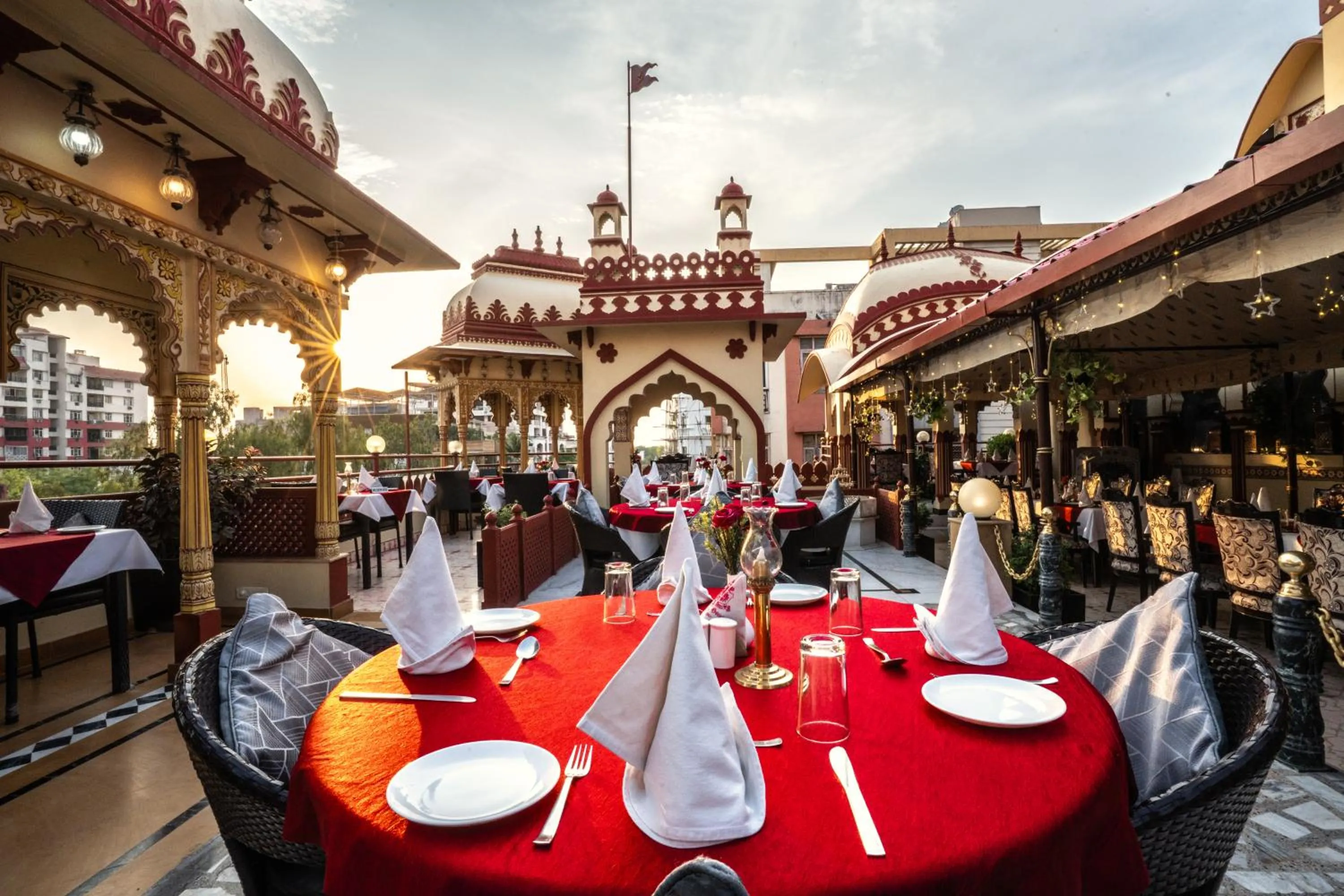 Restaurant/places to eat in Umaid Bhawan - A Heritage Style Boutique Hotel