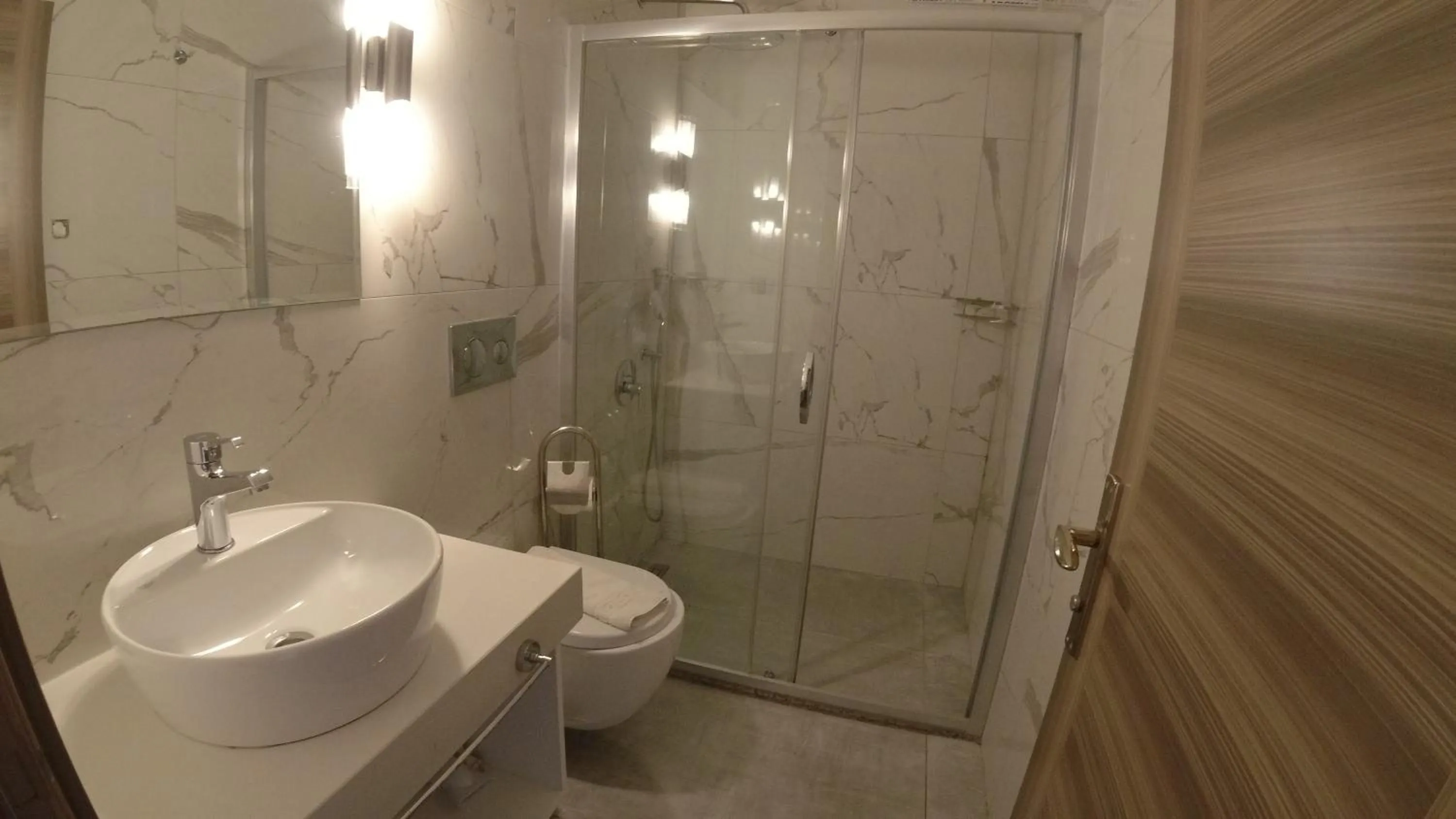 Bathroom in Seyir Village Hotel