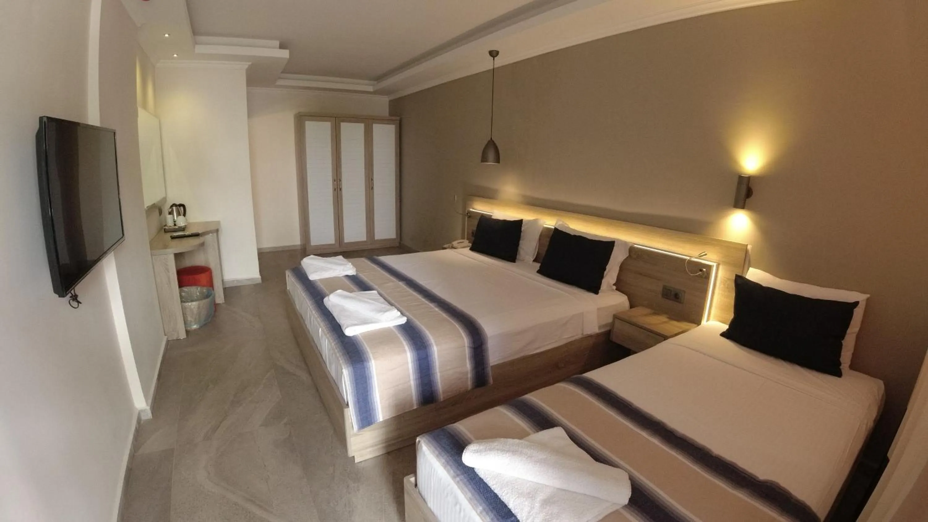 Photo of the whole room, Bed in Seyir Village Hotel