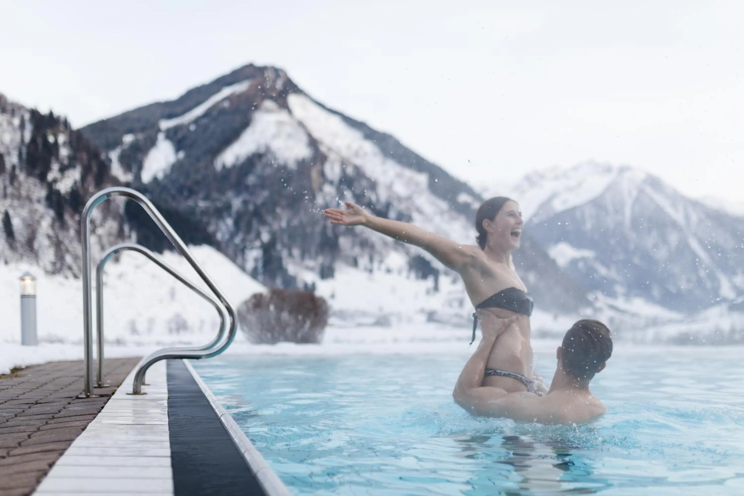 Swimming pool in Feriendorf Ponyhof