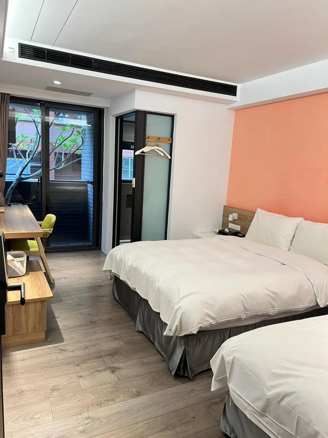 Bed in Greenight Hotel