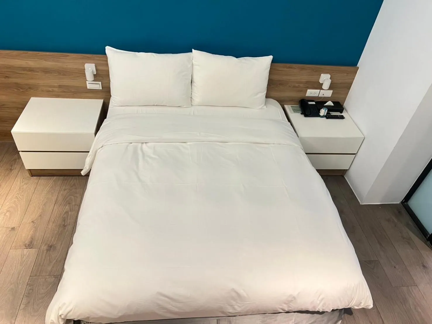 Bed in Greenight Hotel