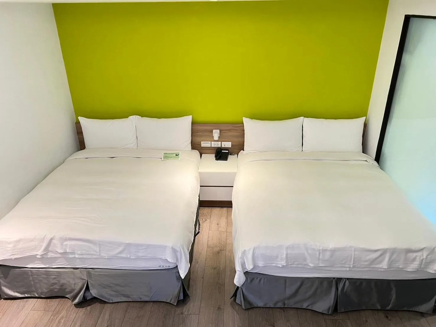 Bed in Greenight Hotel
