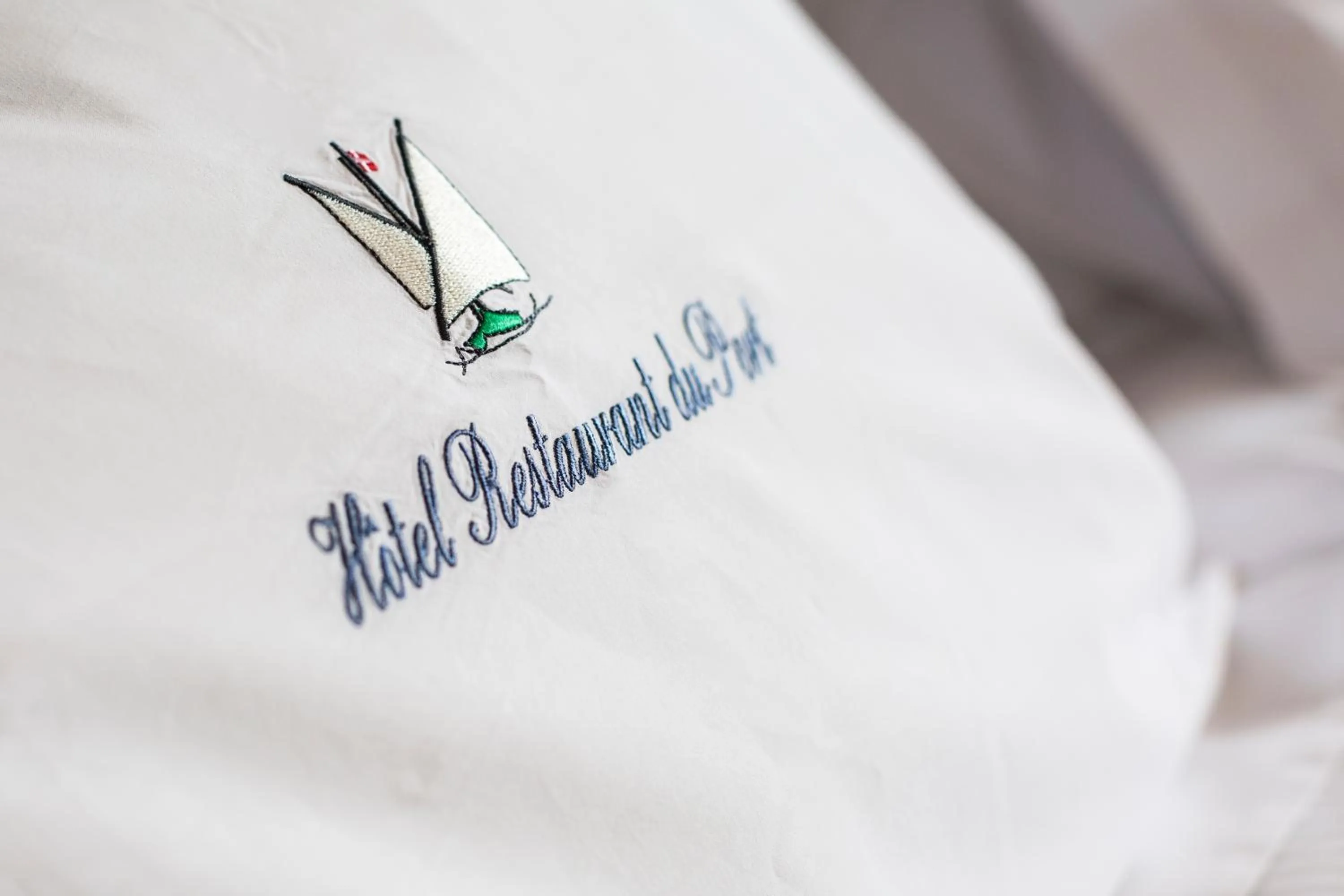 Decorative detail, Bed in Hôtel Restaurant Du Port