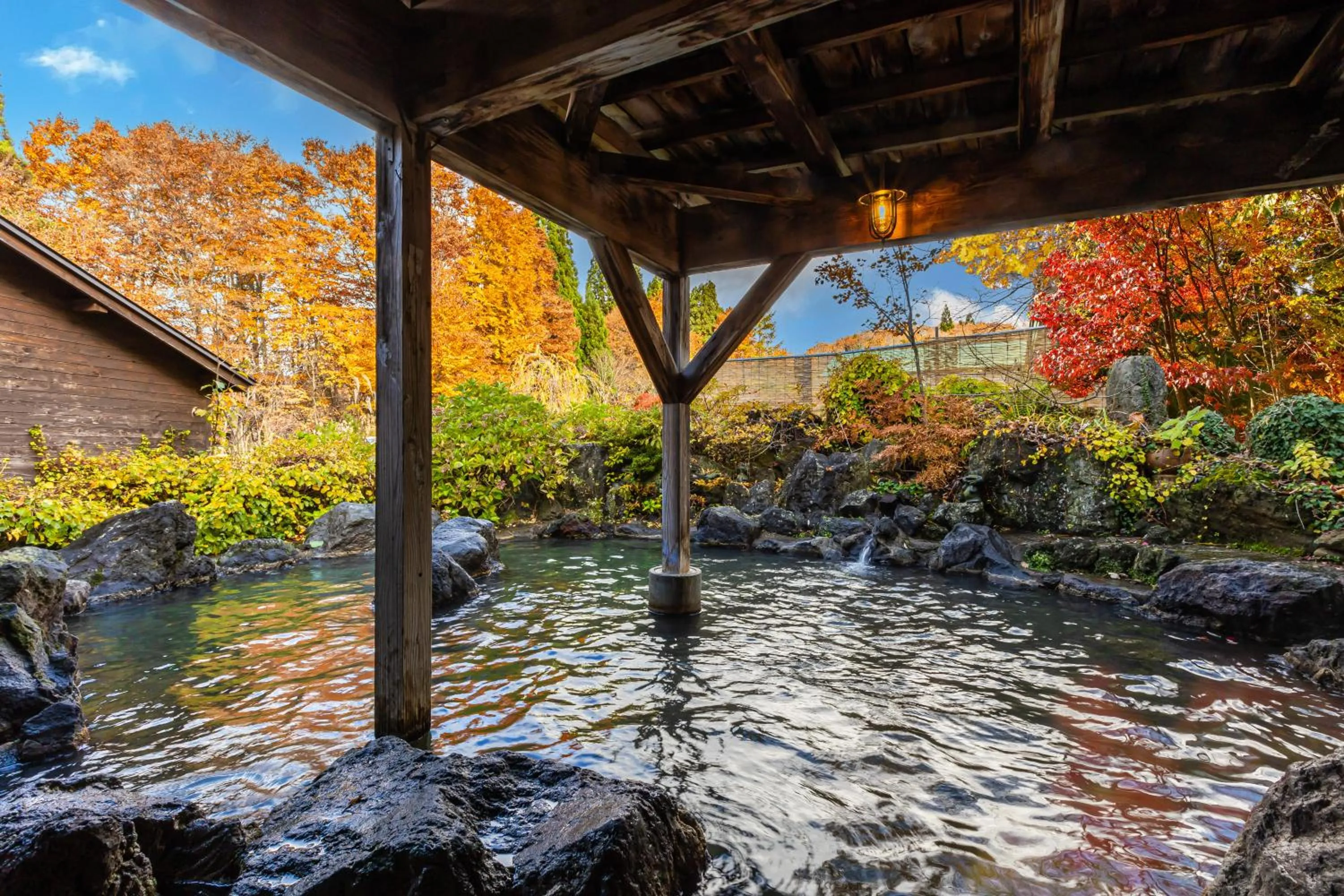 Hot Spring Bath in Plaza Hotel Sanrokuso