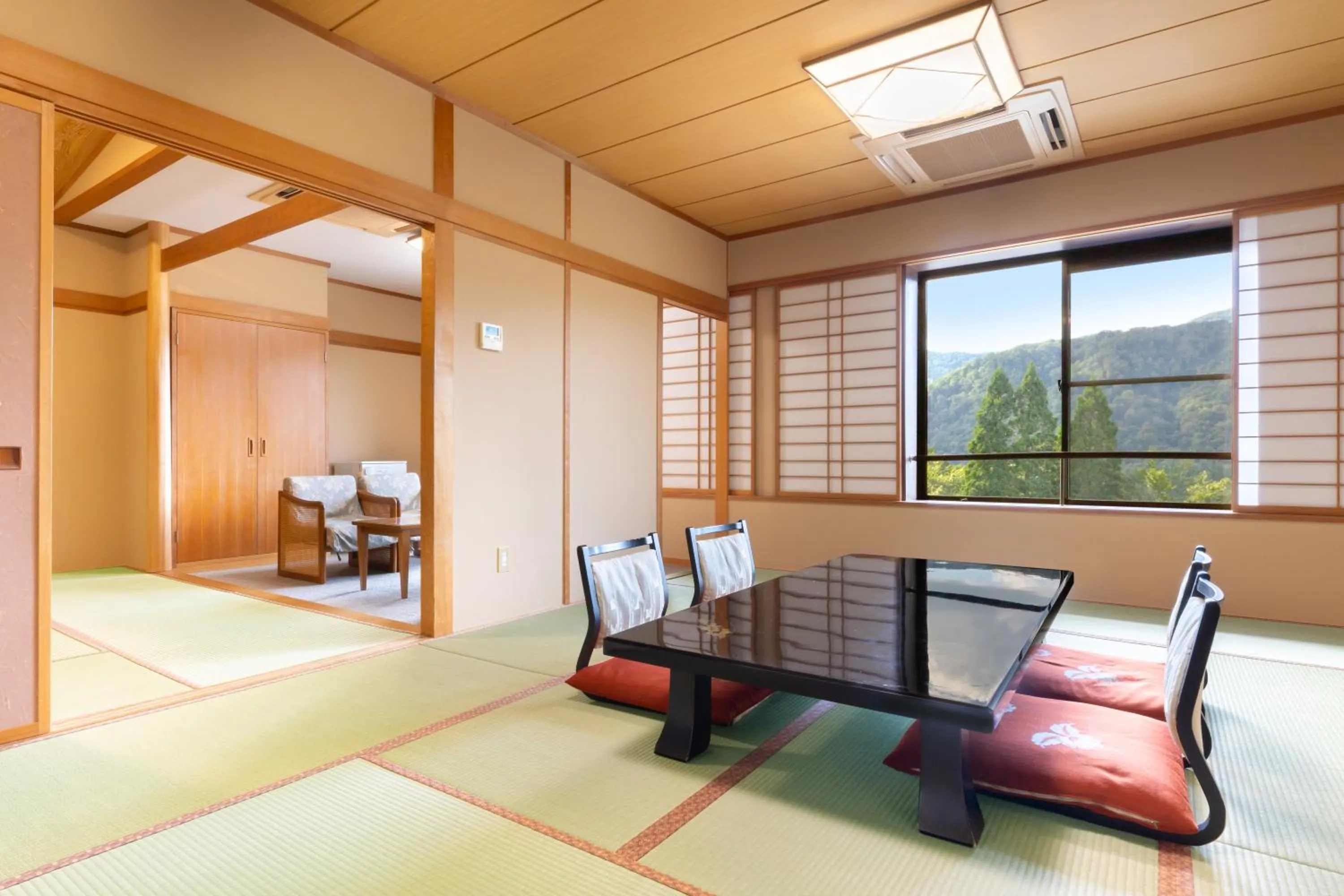 Photo of the whole room in KAMENOI HOTEL Tazawako