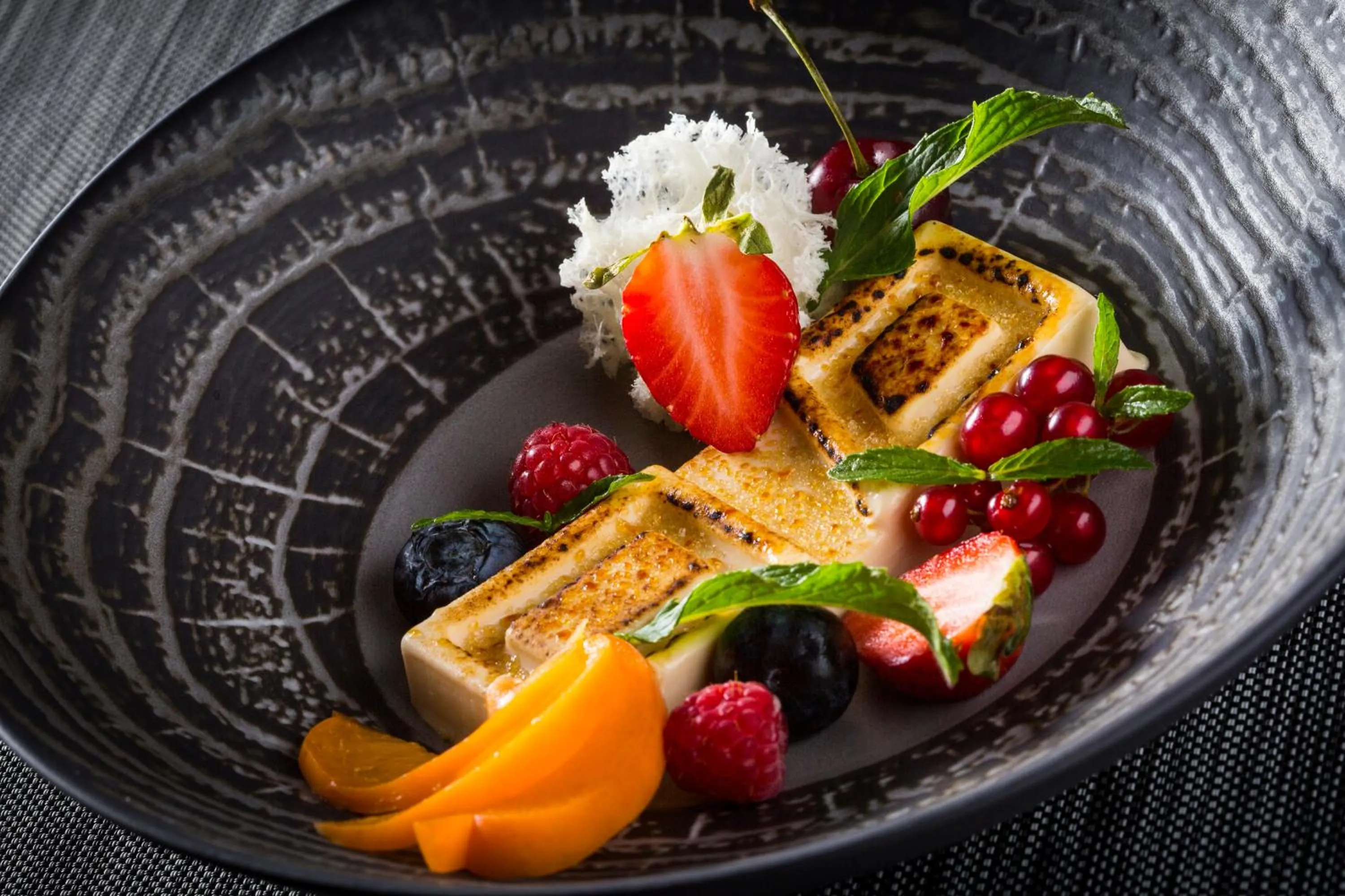 Food and drinks in Logis Hostellerie Bressane