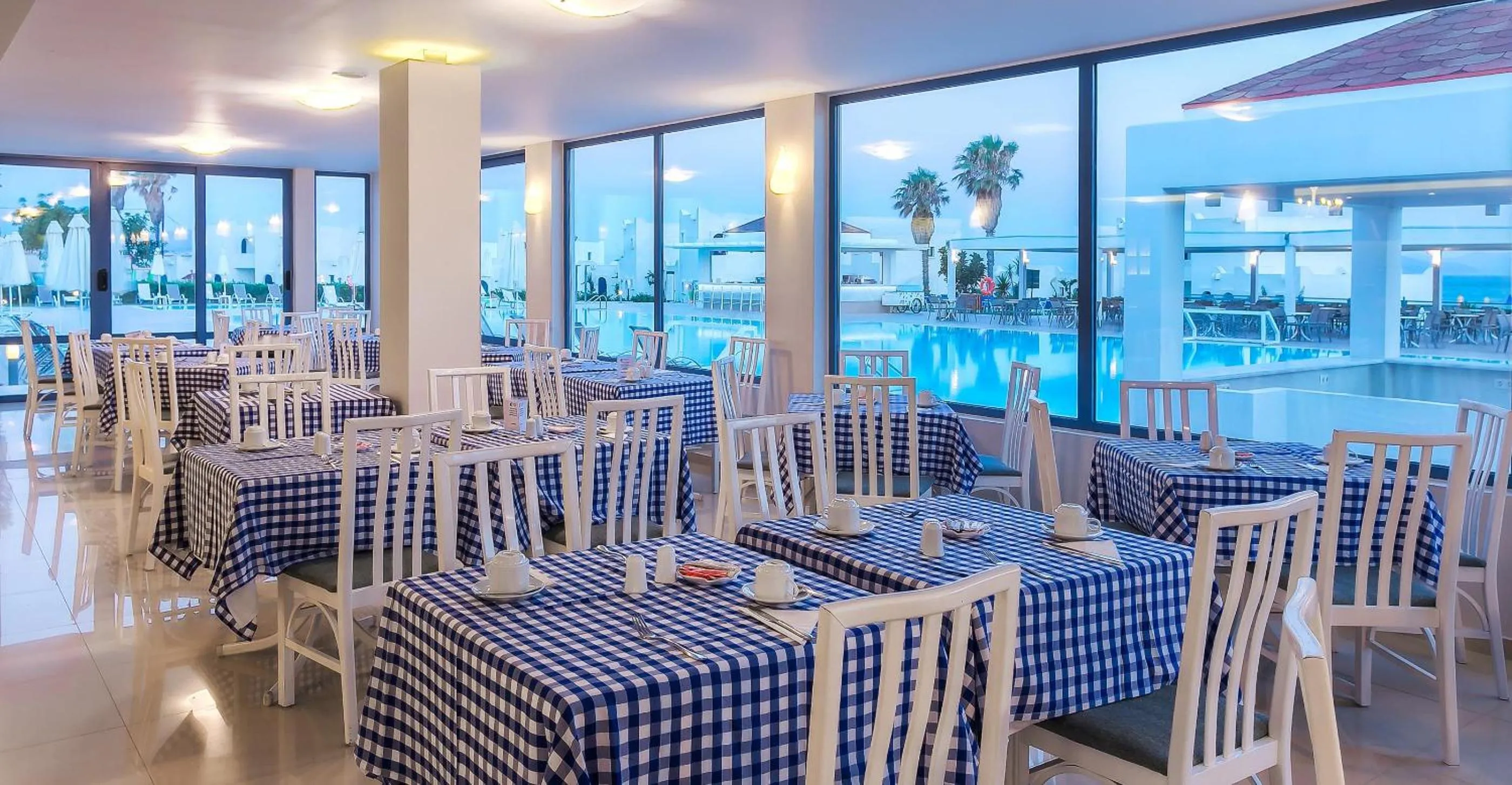 Restaurant/places to eat in The Aeolos Beach Hotel