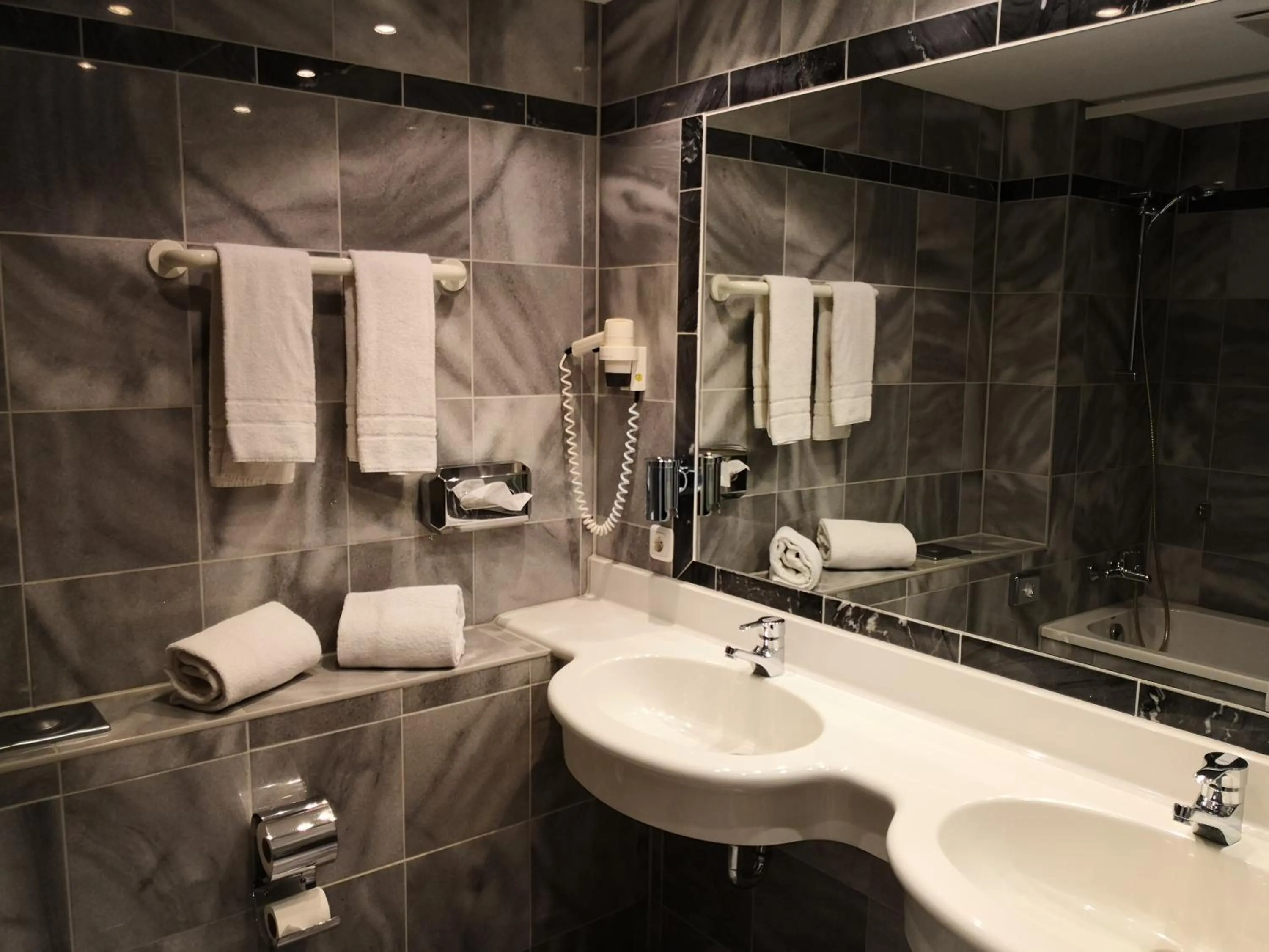 Bathroom in Seehotel Luisenhof