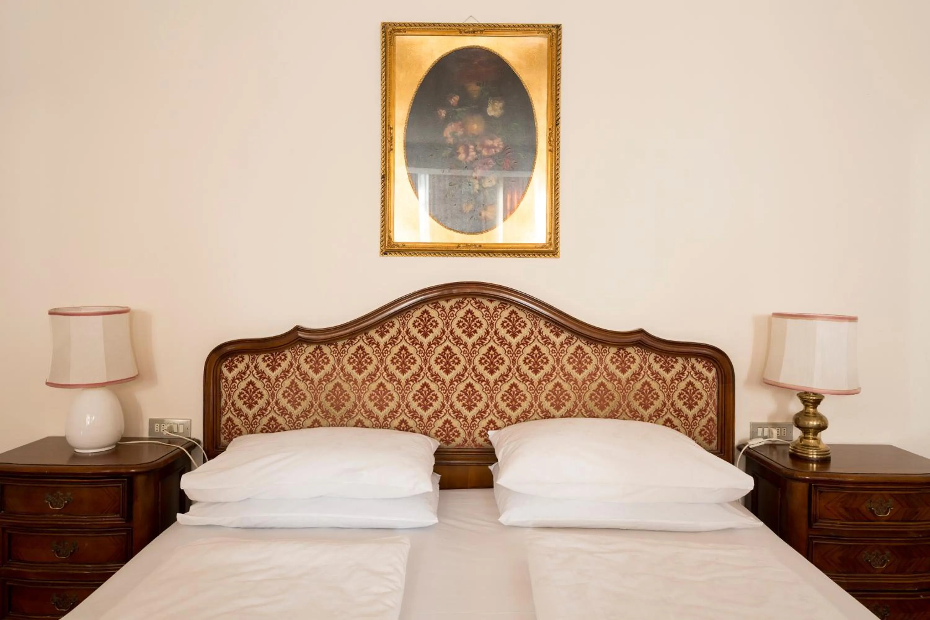Bedroom, Bed in Hotel Castel Rundegg (Adults Only)