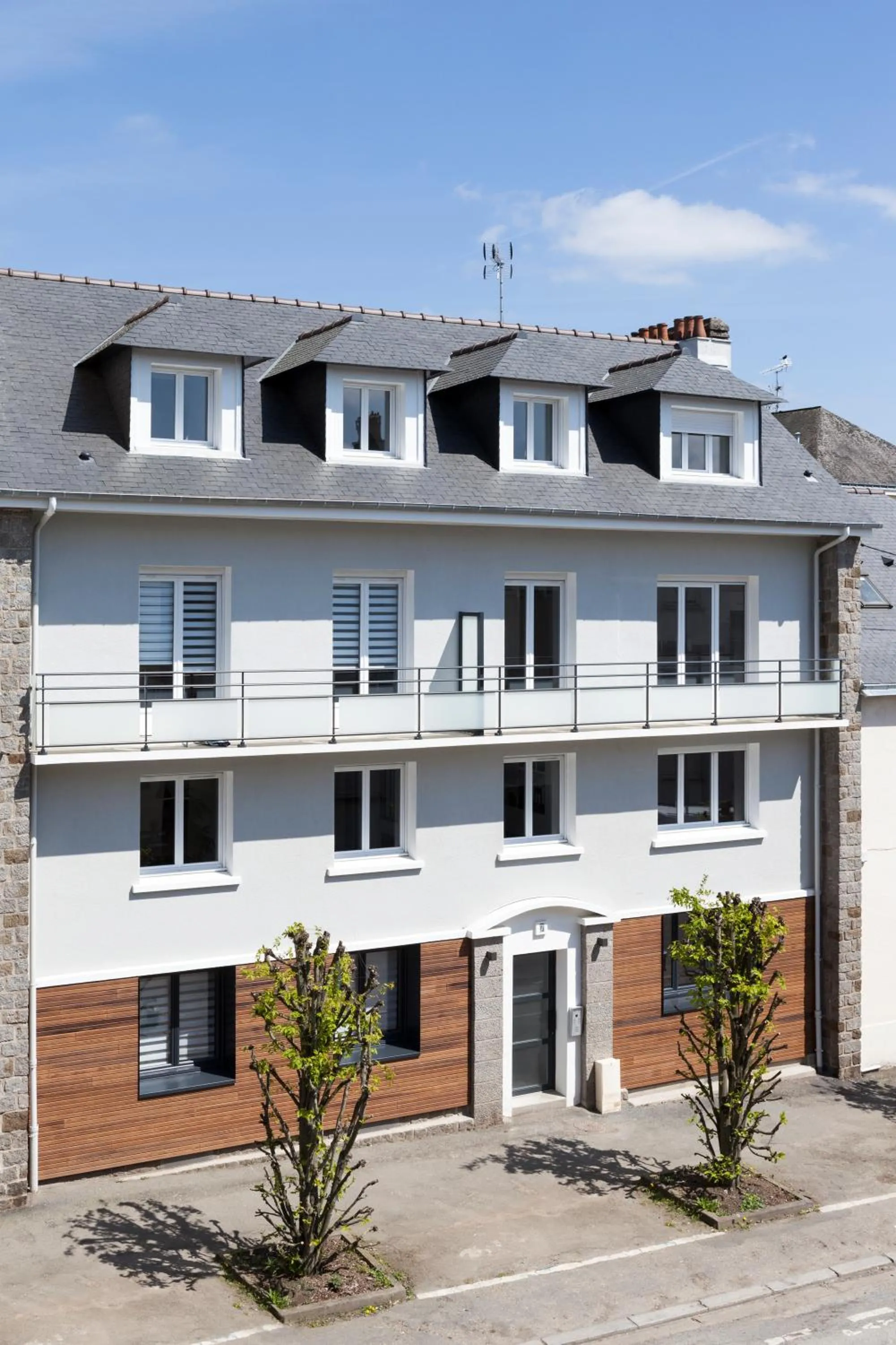 Facade/entrance in Résidence Maréchal Leclerc