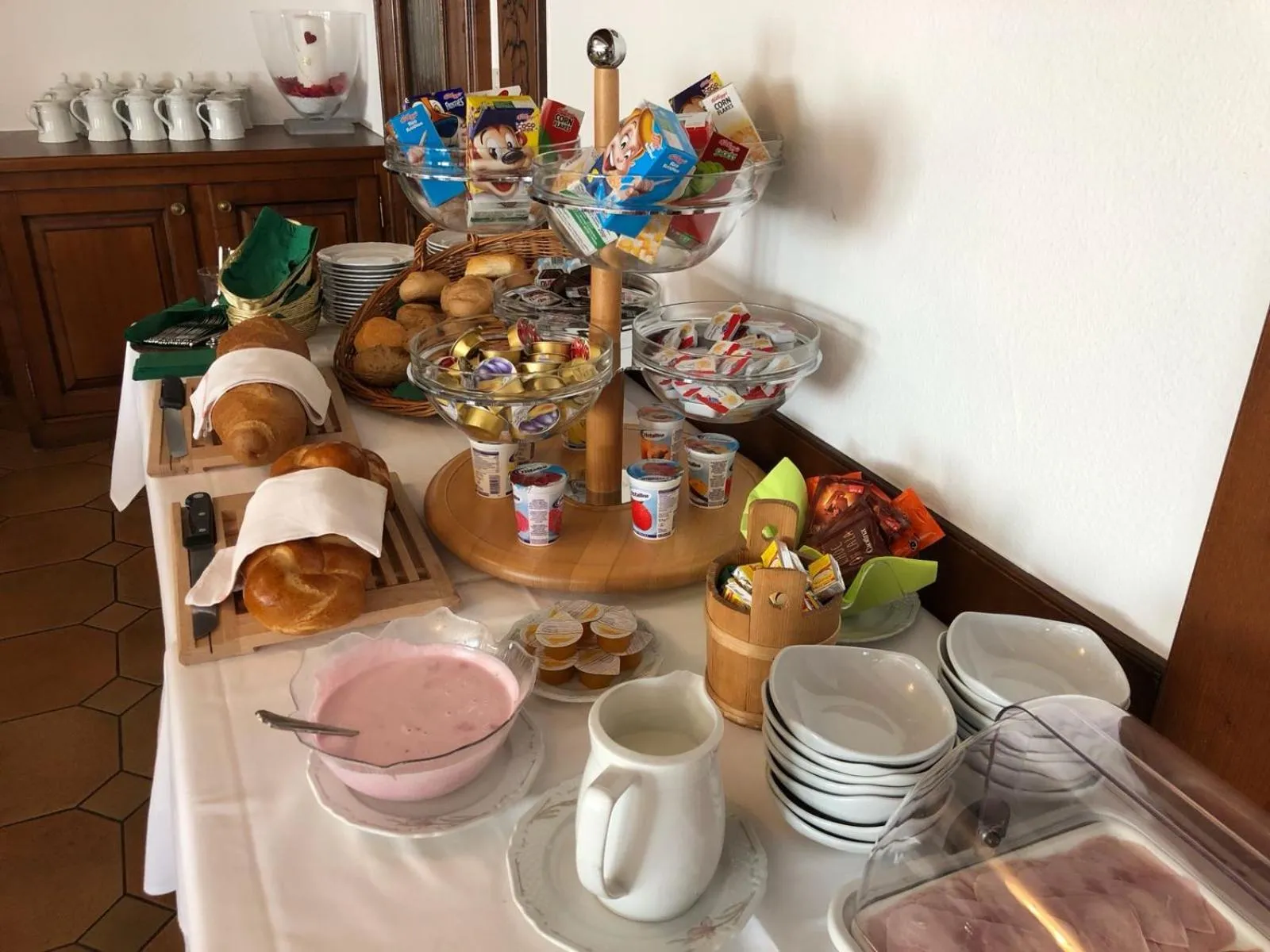 Buffet breakfast in Hotel Central