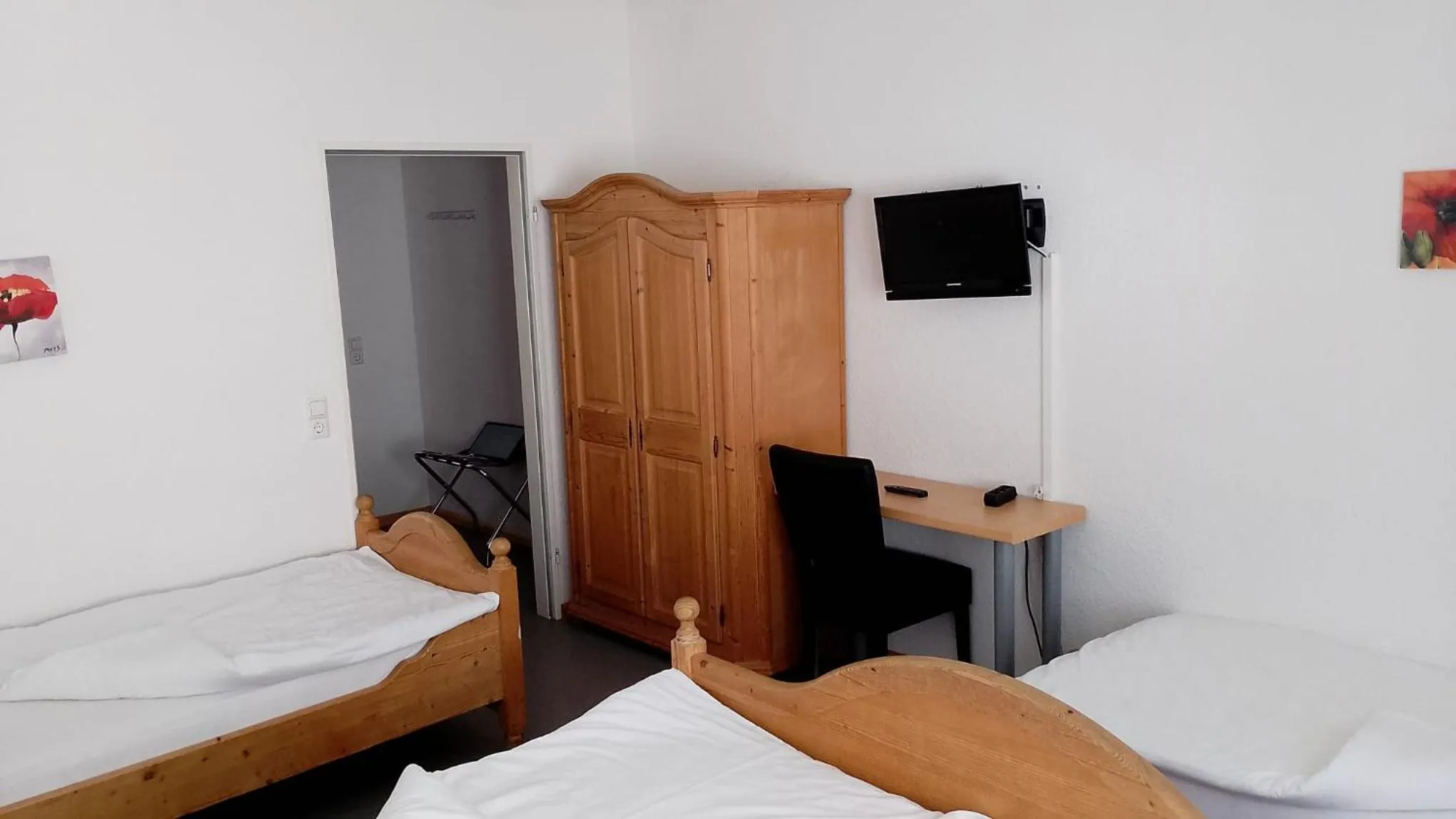 Bed in Hotel Zum Rebstock