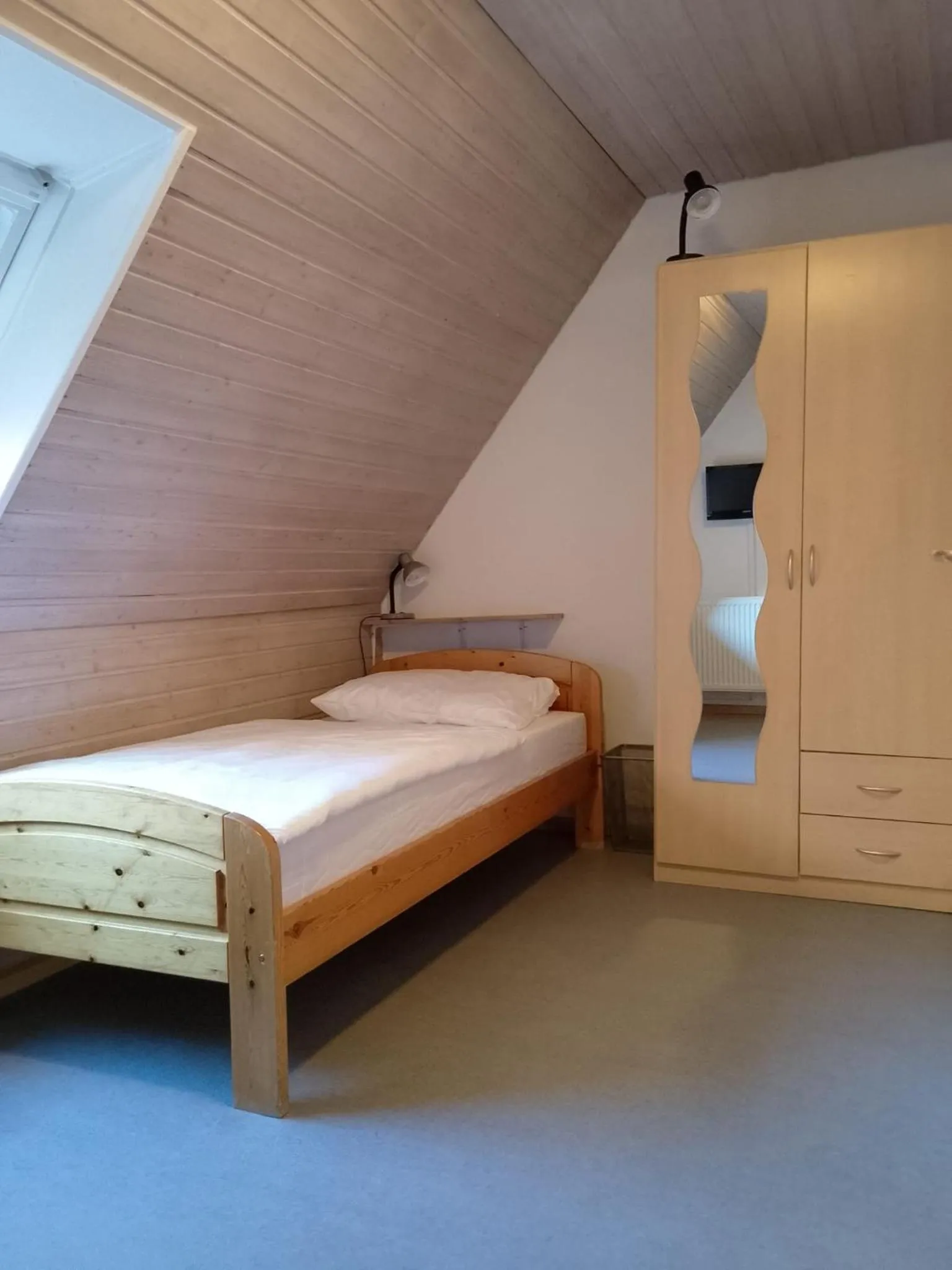 Bed in Hotel Zum Rebstock